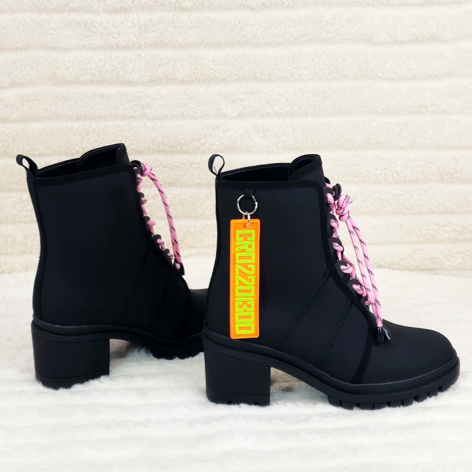Other Stellar Black / Pink Water Resistant Combat Boots Brand New Size US 9 / IT 39 - 1 Thumbnail