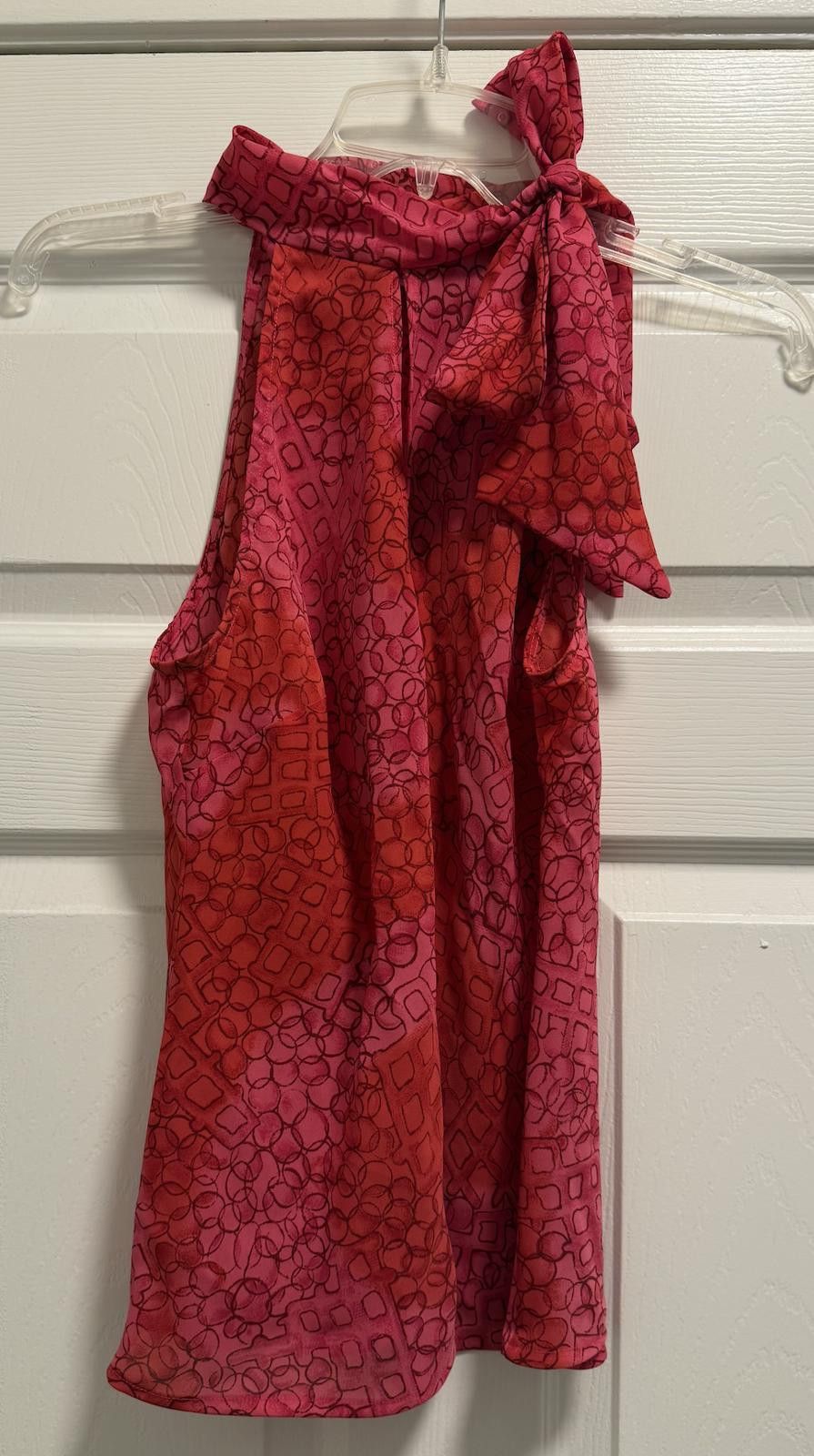 Designer Allen by ABS Red & Pink Geo Print Tie Neck Blouse S Size S / US 4 / IT 40 - 1 Thumbnail