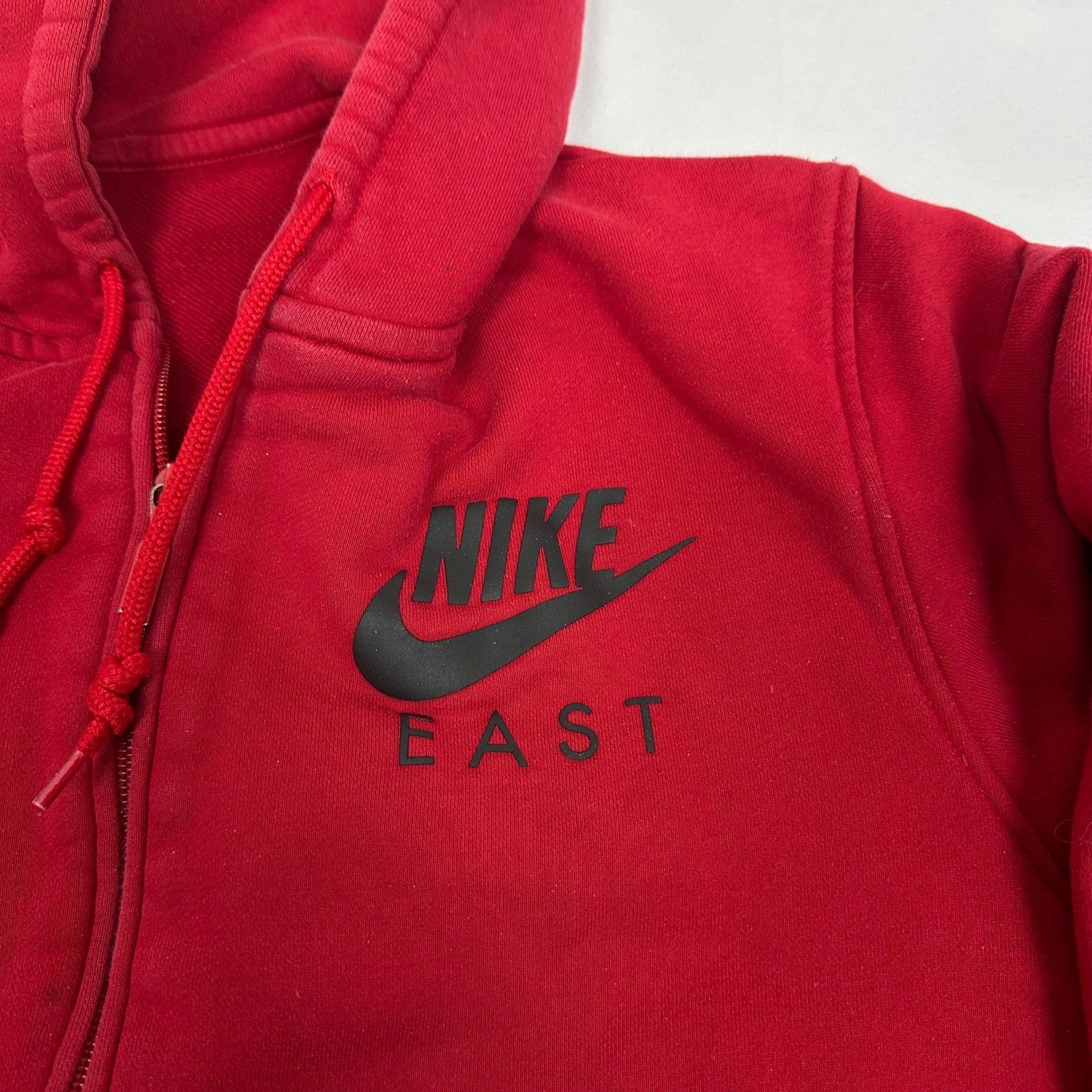 Nike Nike Sportswear Hoodie Mens Large Red Zip Up "N S E W" Size US L / EU 52-54 / 3 - 4 Thumbnail
