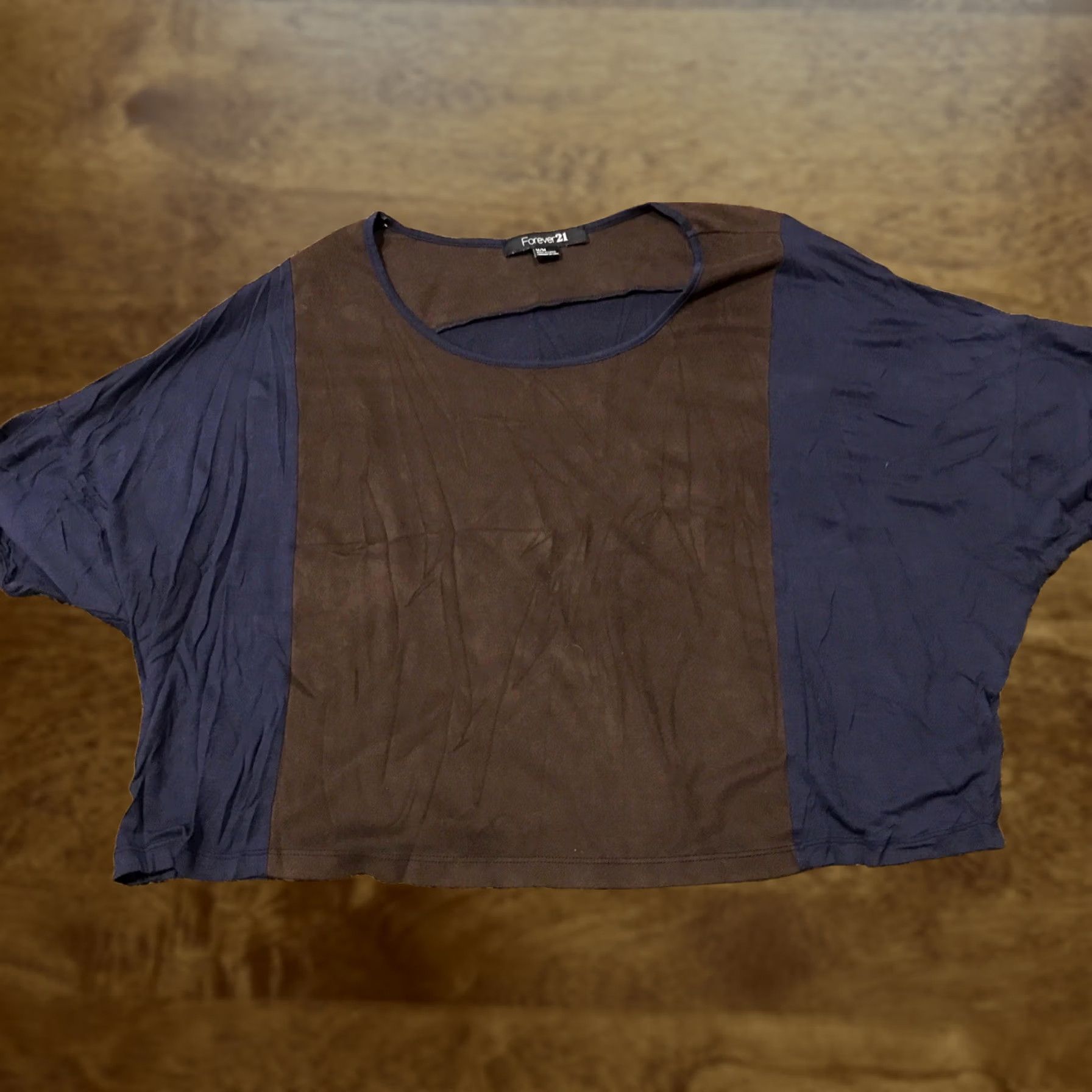 Forever 21 FOREVER 21 Womens M Navy Blue Brown Top Polyester Size M / US 6-8 / IT 42-44 - 1 Thumbnail
