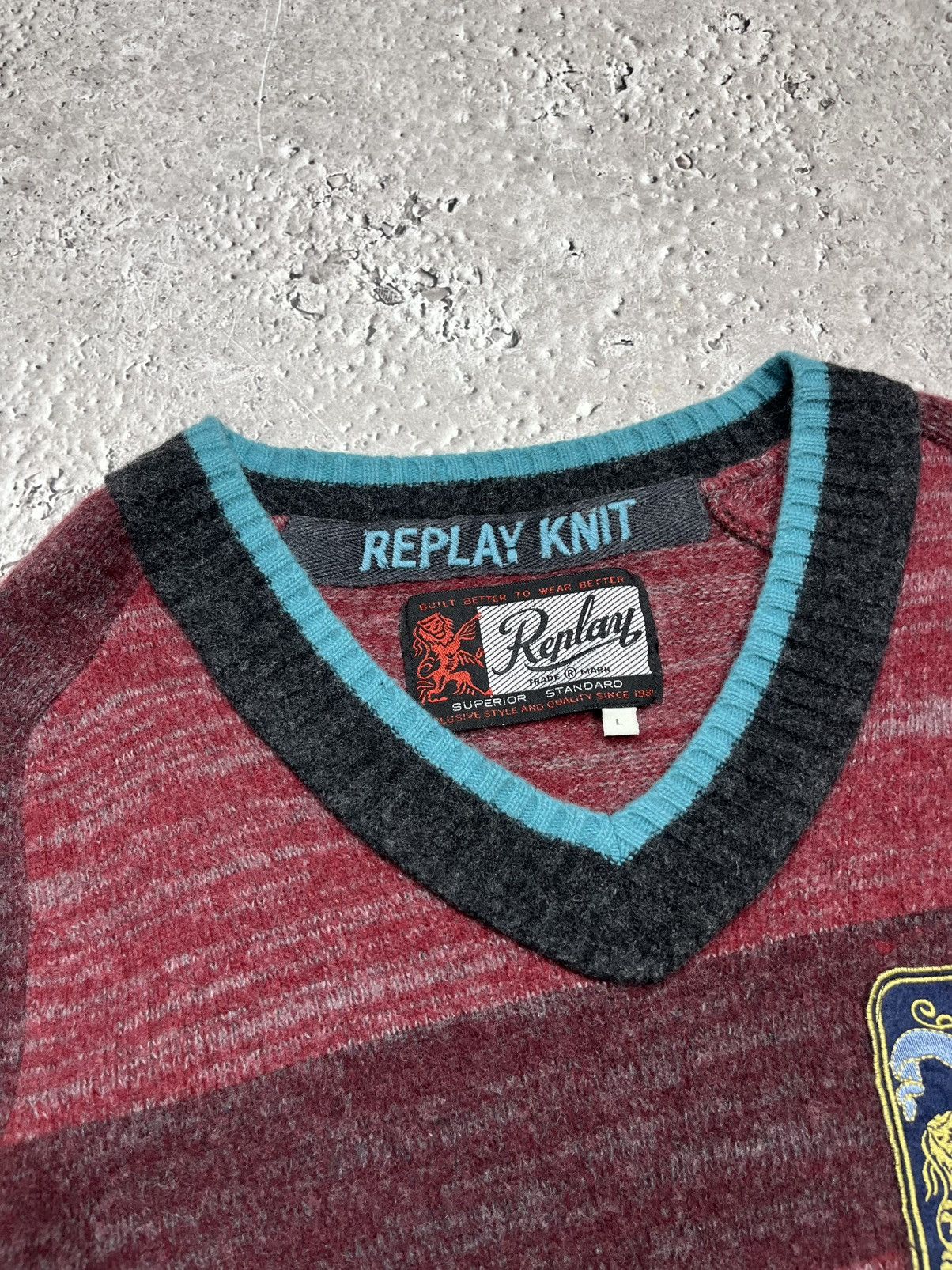 Replay Replay Knit Wool V Neck Sweater Burgundy Striped Crest Size US L / EU 52-54 / 3 - 6 Thumbnail