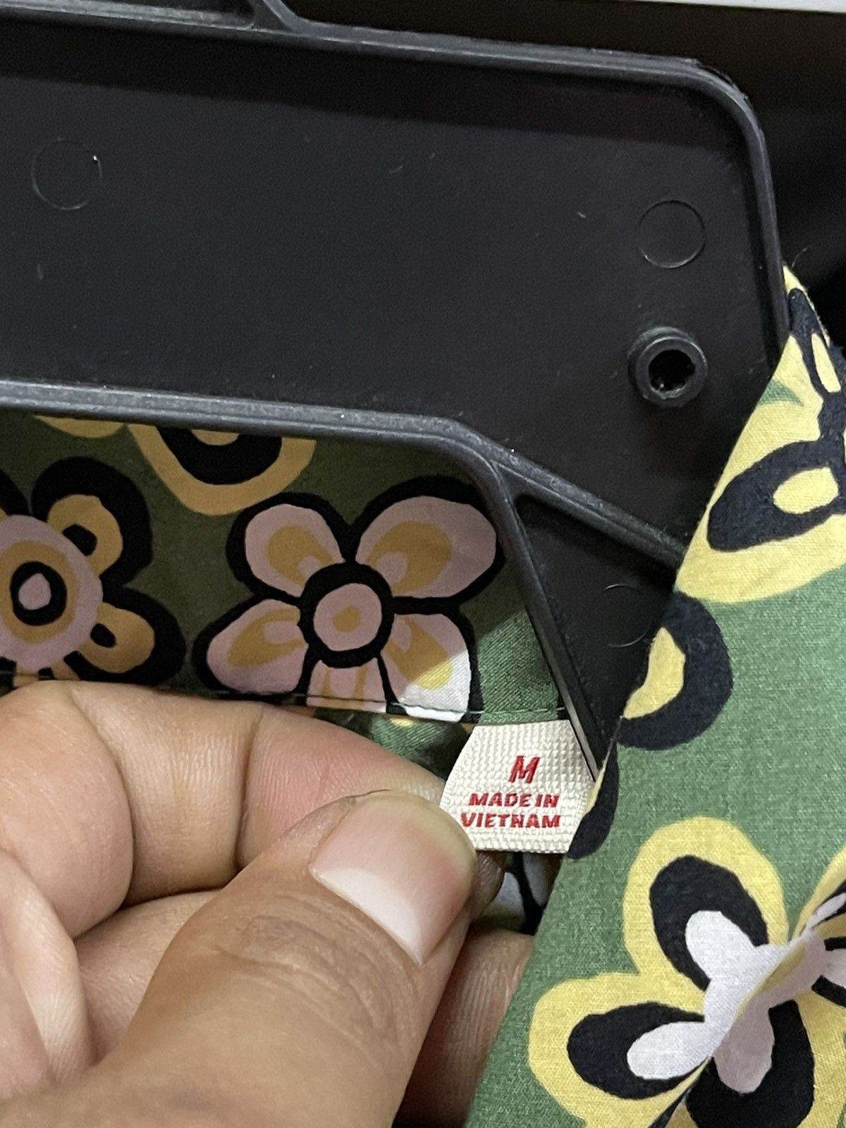 Uniqlo Uniqlo x Marni Oversized 🔥🔥🔥 Size US M / EU 48-50 / 2 - 4 Thumbnail