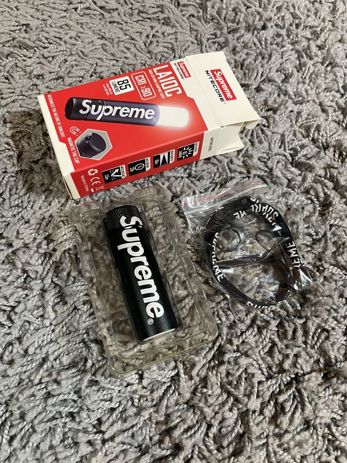 Supreme 2017FW Supreme Nitecore LA10C High Cri Camping Light Black Size ONE SIZE - 7 Thumbnail