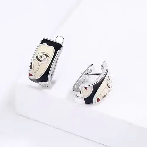 Vintage Earrings with Horror Face Crying Size ONE SIZE - 4 Thumbnail