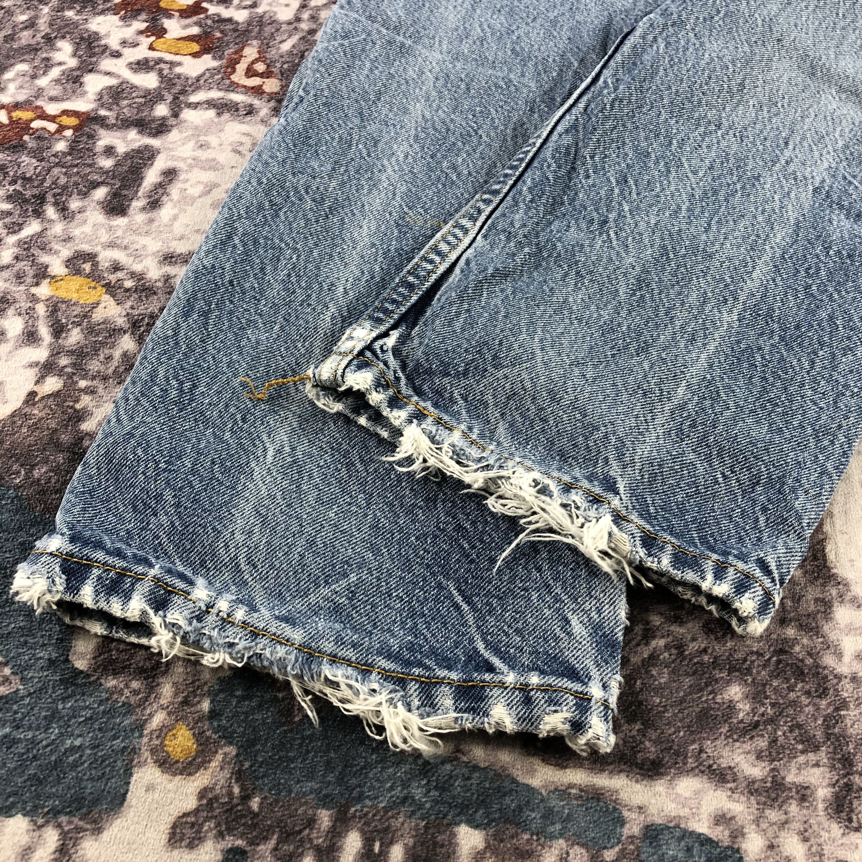 Levi's × Vintage Vintage Blue Wash Levis 505 Jeans-JM3076 Size US 33 - 4 Thumbnail
