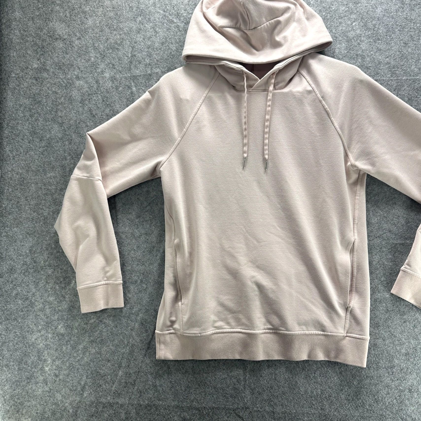 Lululemon Lululemon Hoodie Womens Small Beige Raglan Pockets Logo Pullover Sweatshirt Crew Neck Size S / US 4 / IT 40 - 3 Thumbnail