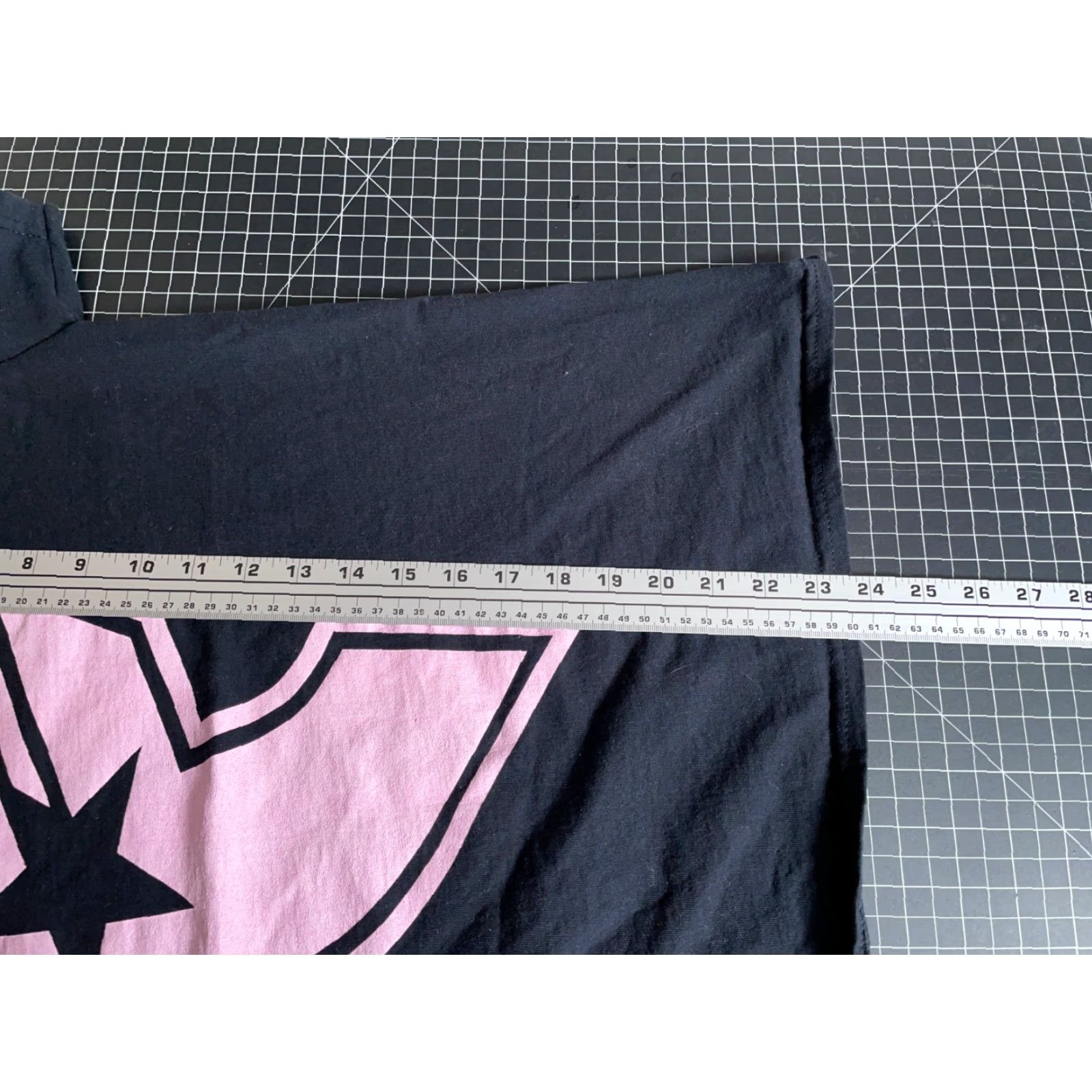 Vintage Famous Stars & Straps T-Shirt Adult Small Black Pink Logo Y2K Size US S / EU 44-46 / 1 - 6 Thumbnail