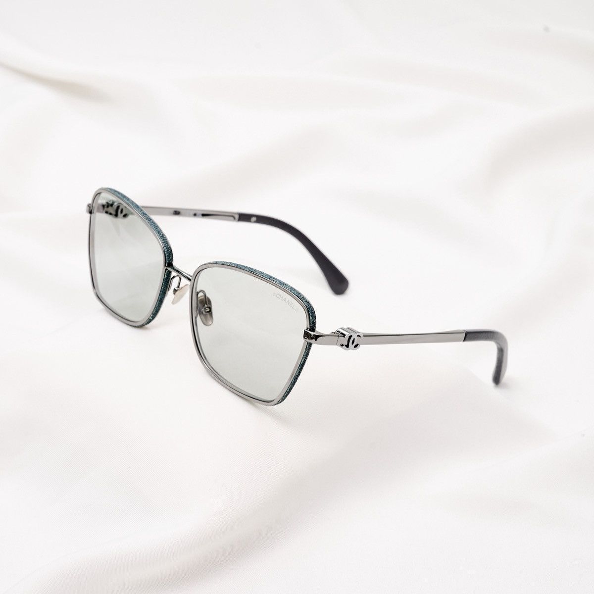 Chanel CHANEL 0CH4289Q C10887 SUNGLASSES Size ONE SIZE - 1 Thumbnail