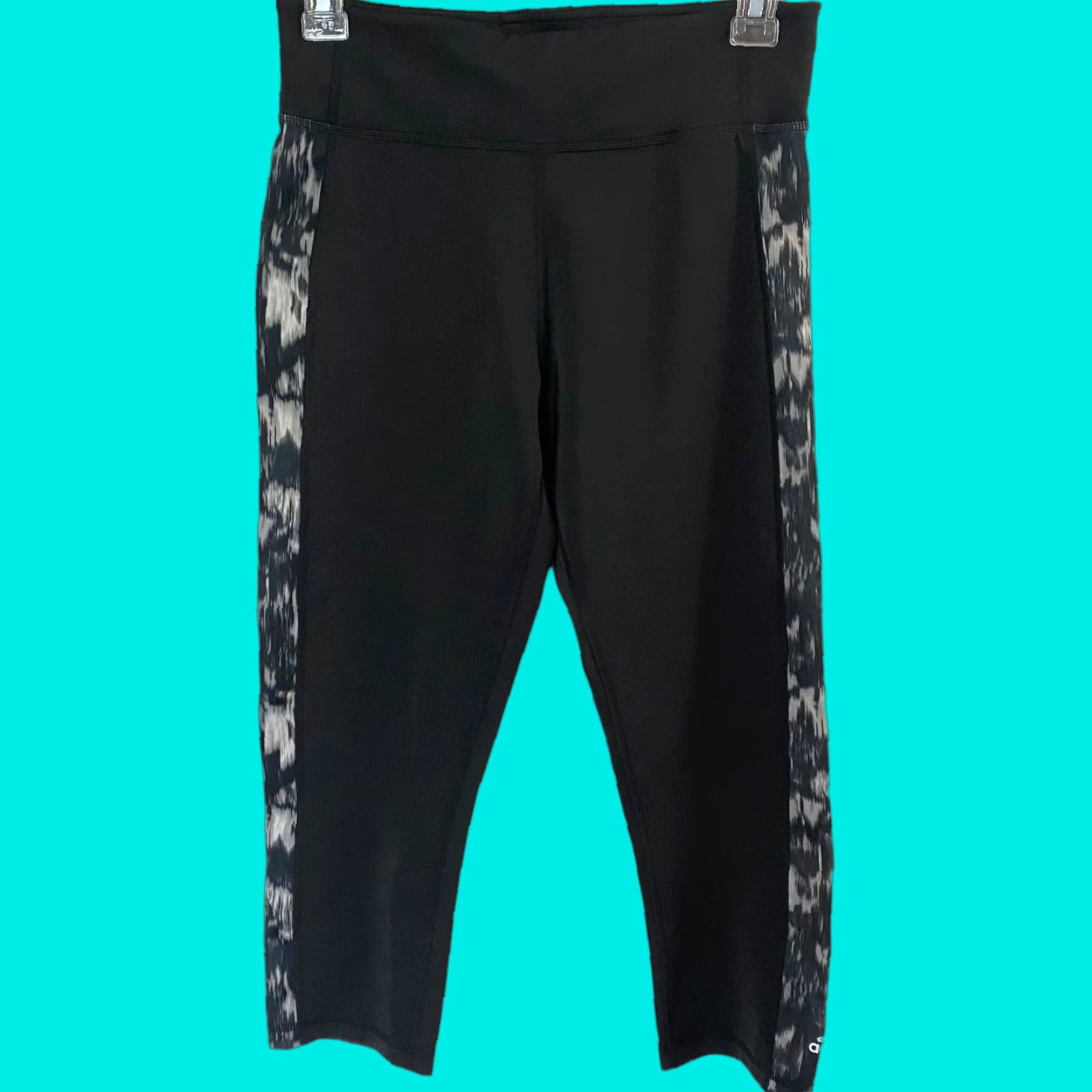 Adidas Adidas Climalite Leggings Womens Small Black Cropped High Waisted Printed Yoga Gym Training Size 28" / US 6 / IT 42 - 1 Thumbnail