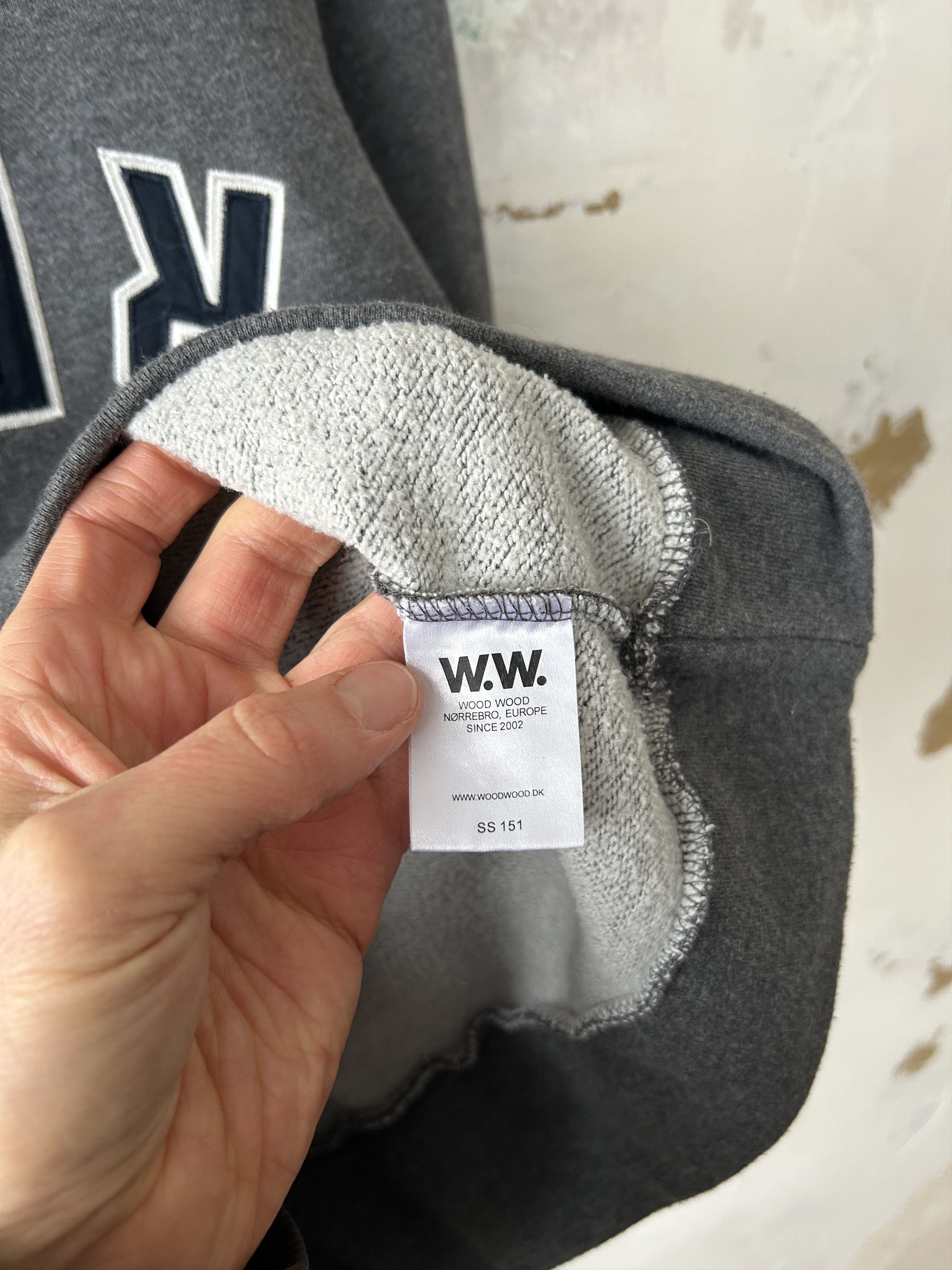 Wood Wood Vintage Wood Wood Casual Baggy Y2K Avant Garde Sweatshirt Size US S / EU 44-46 / 1 - 5 Thumbnail
