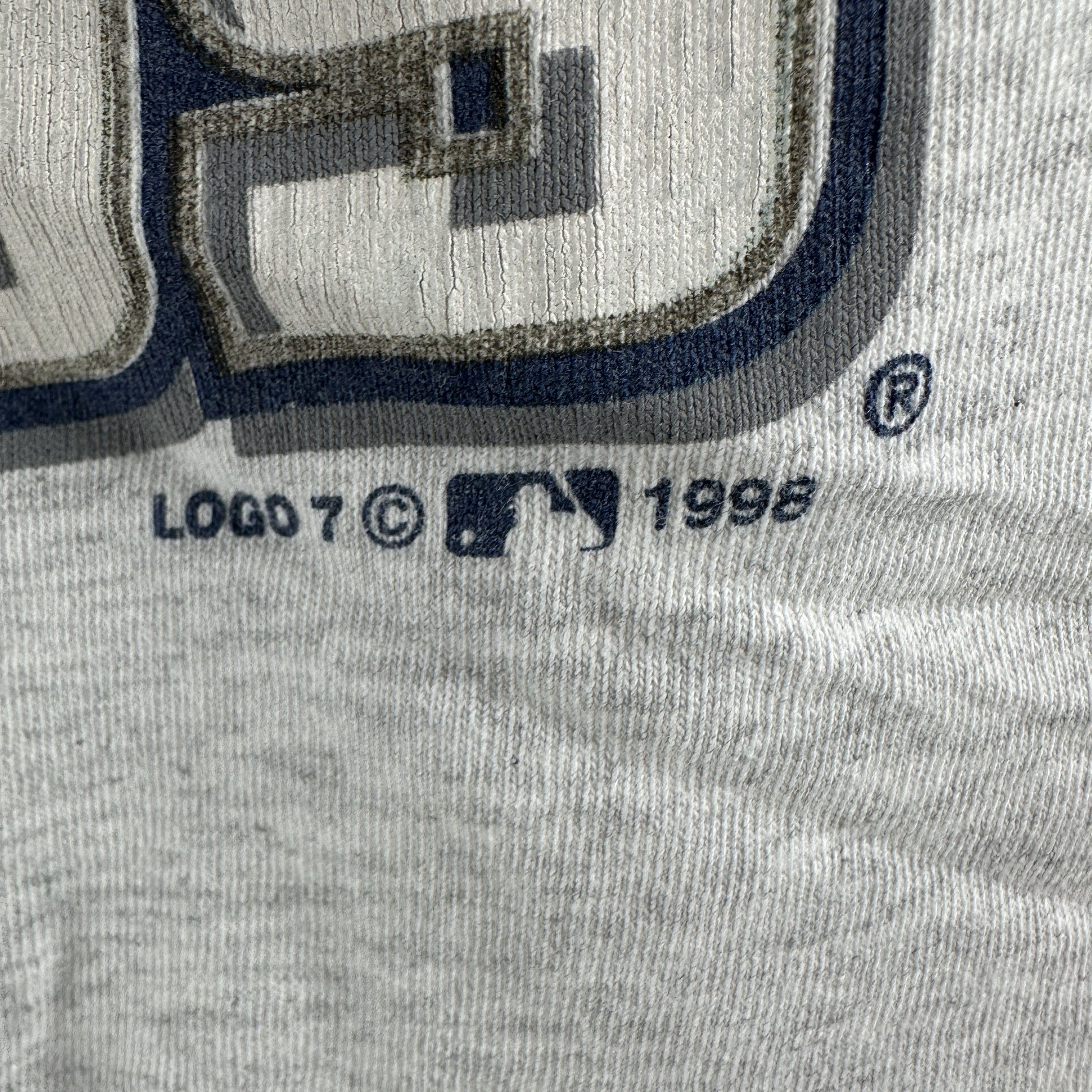 Vintage ​1998 Houston Astros MLB Two Straight Champions T-Shirt Size US L / EU 52-54 / 3 - 5 Thumbnail