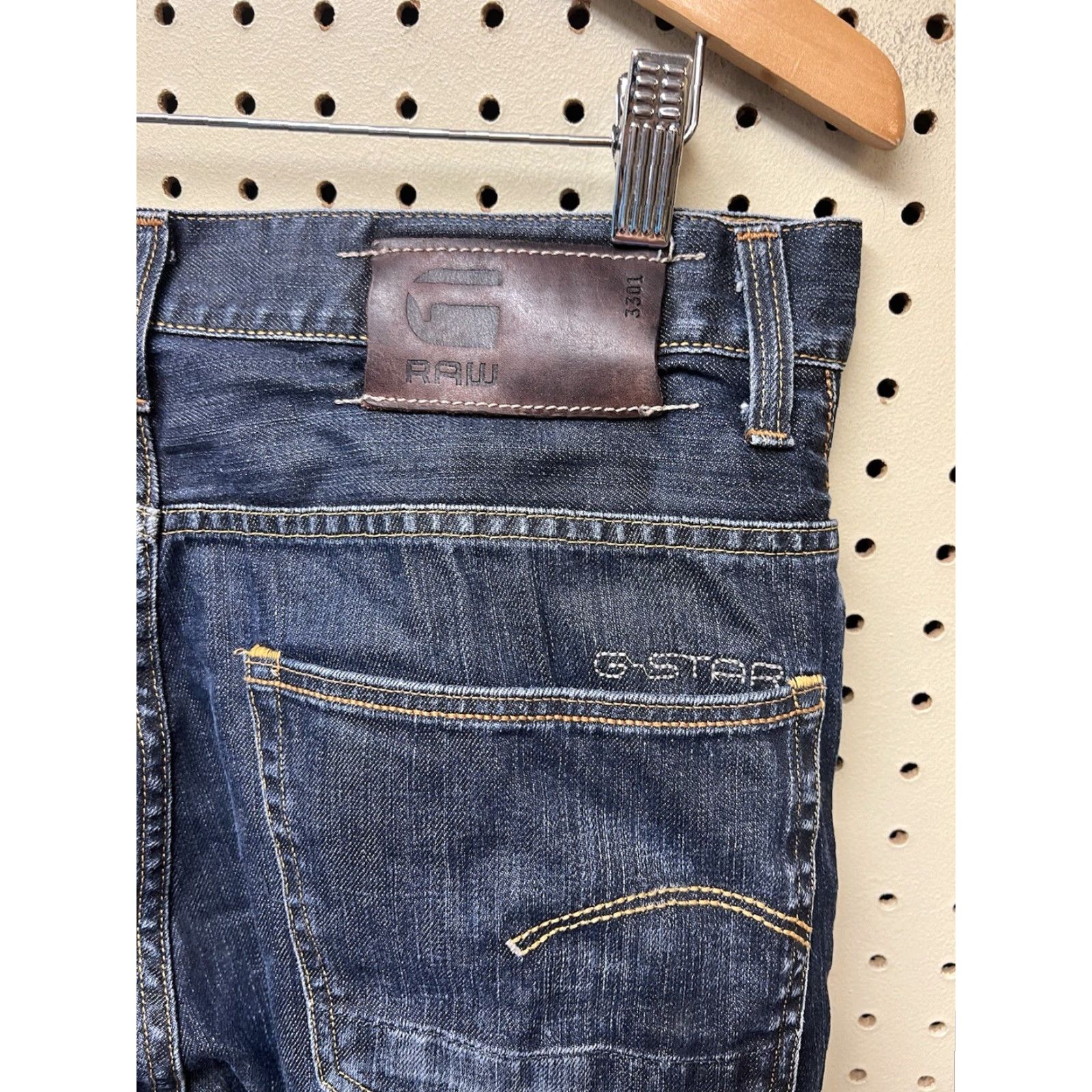 Vintage G-Star Raw Jeans 3301 Men’s Denim 32x32 Hole Distressed? No Pattern 5-Pocket Blue Regular Rise Mid Button Closure Jeans Size US 32 / EU 48 - 5 Thumbnail