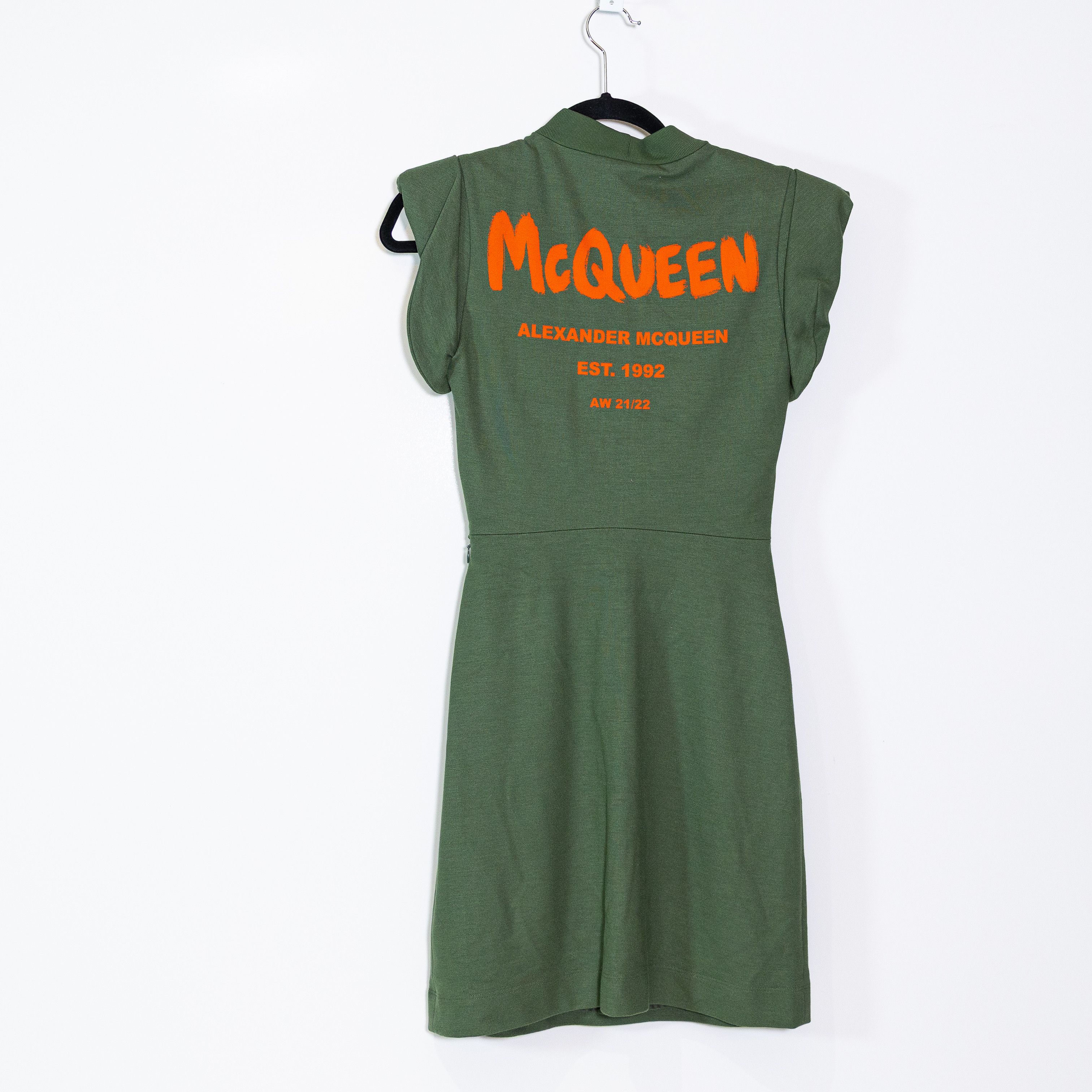 Alexander McQueen Alexander Mcqueen Mock Neck Cap Short Size S / US 4 / IT 40 - 4 Thumbnail
