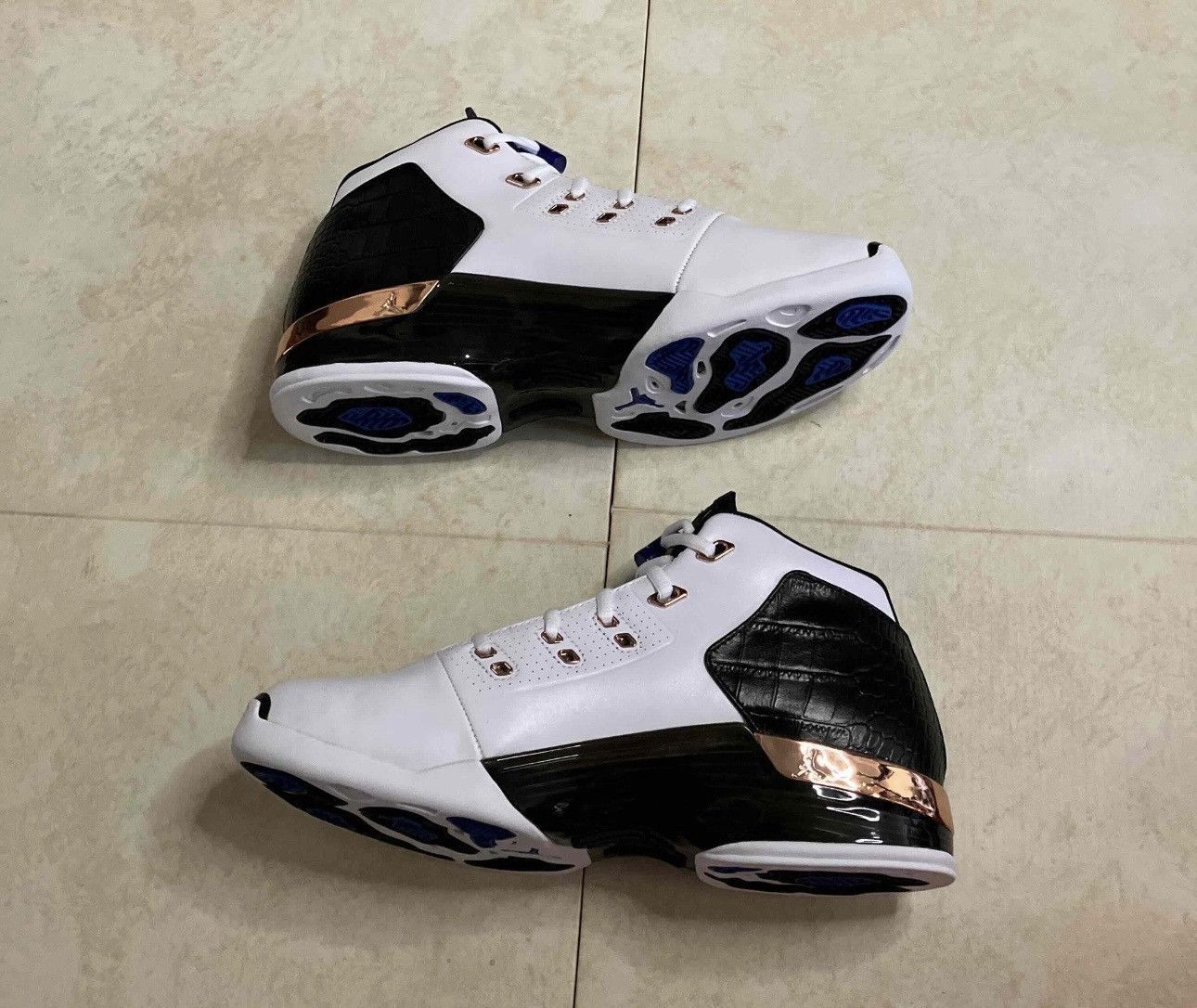 Jordan Brand Size 9.5 - Air Jordan 17+ Retro 2016 Copper Size US 9.5 / EU 42-43 - 1 Thumbnail