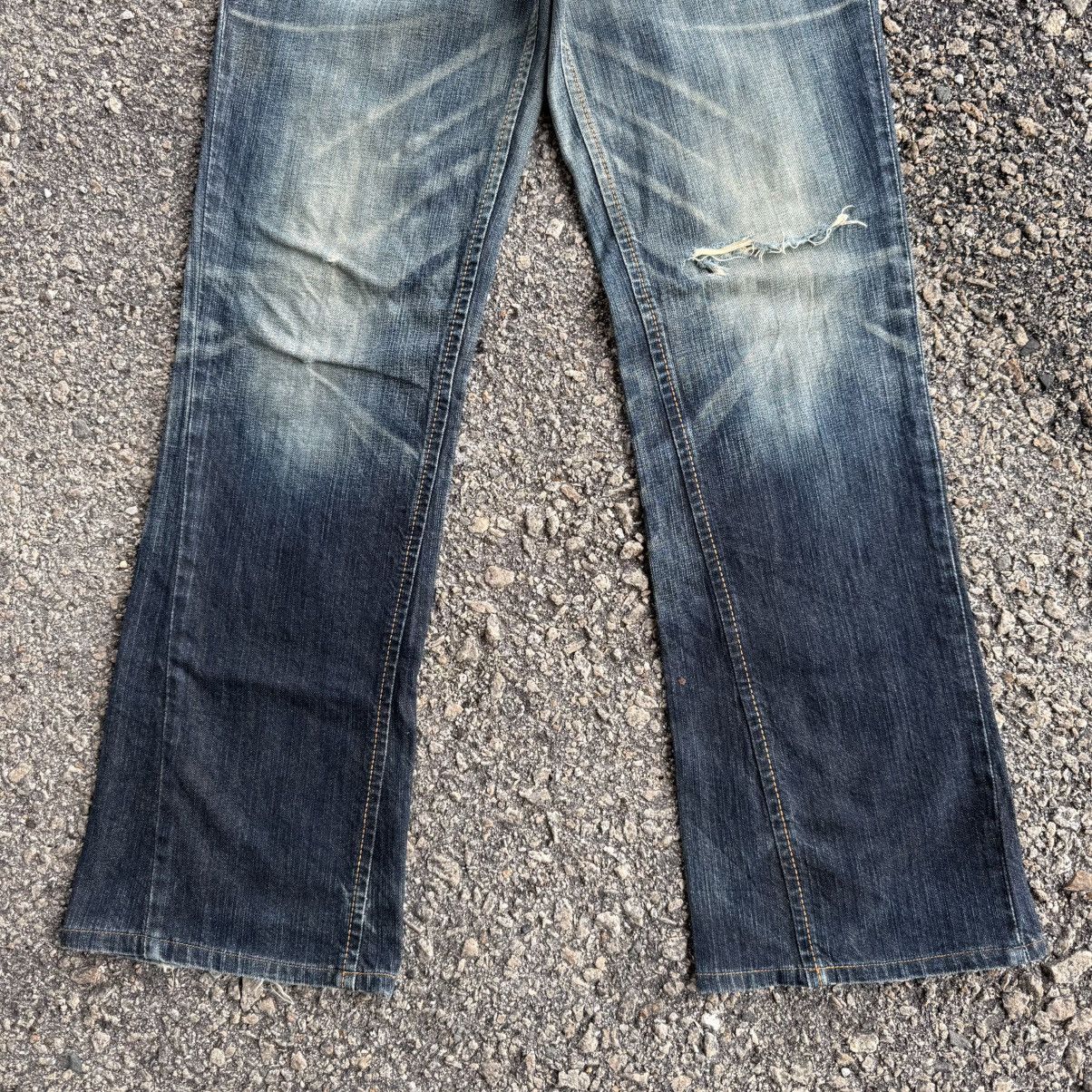 Edwin VINTAGE EDWIN FLARE RIPPEP JEAN DENIM PANTS Size US 30 / EU 46 - 4 Thumbnail