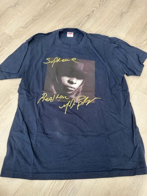 Supreme Supreme Mary J Blige T-Shirt Navy FW19 | Grailed