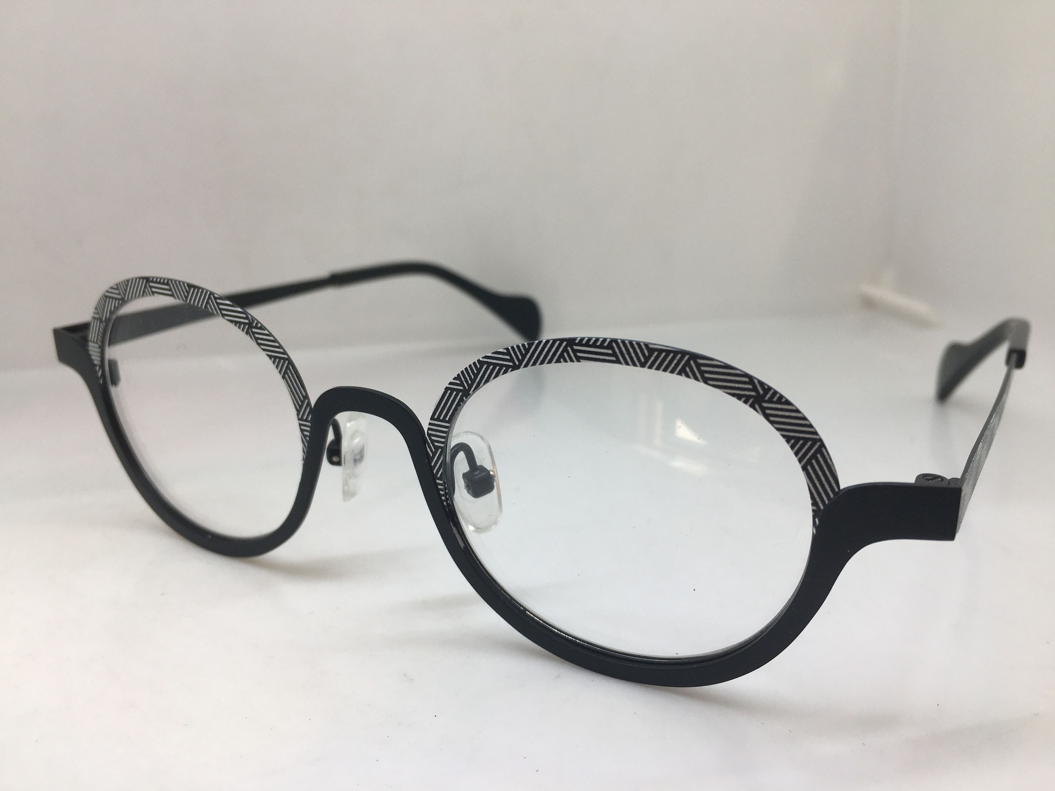 Other Op Art Eyeglasses Unisex Frame Size ONE SIZE - 3 Thumbnail