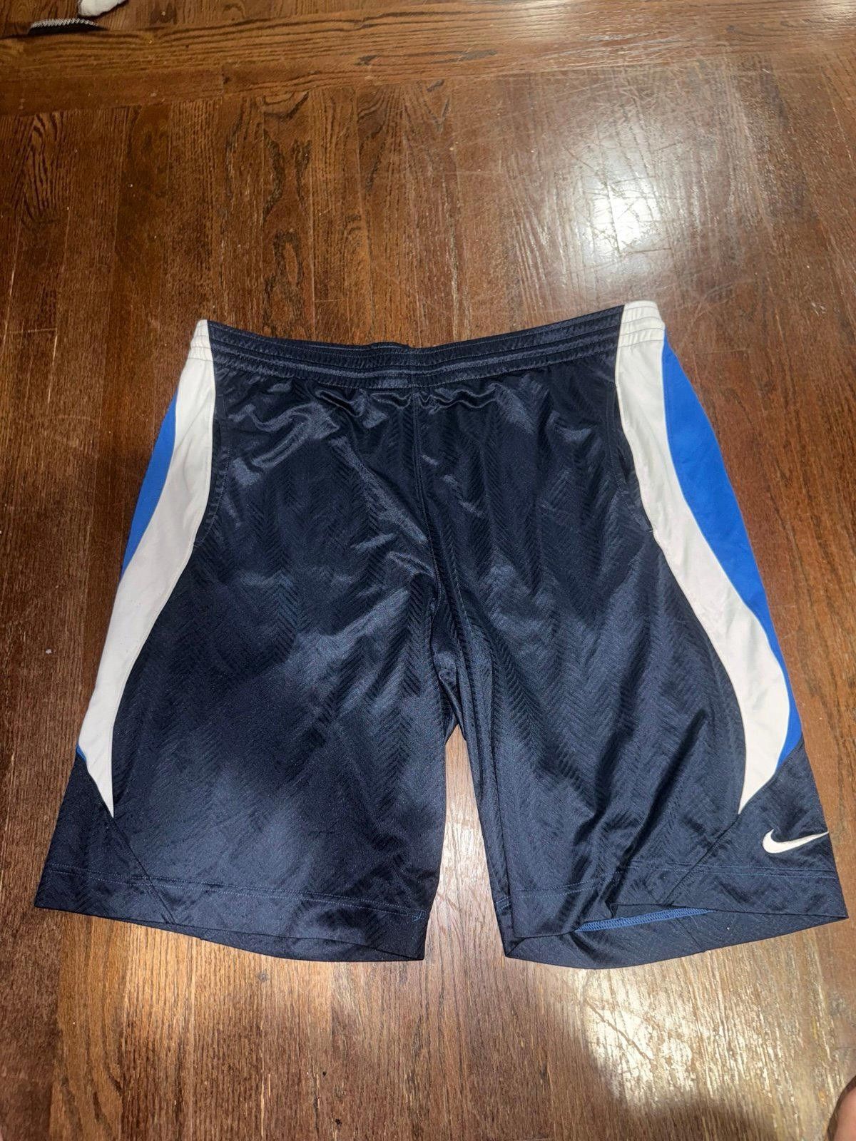 Nike 90s Nike Basketball Hoops Mesh Shorts Rare Sz L Mens Silky Size US 34 / EU 50 - 2 Thumbnail