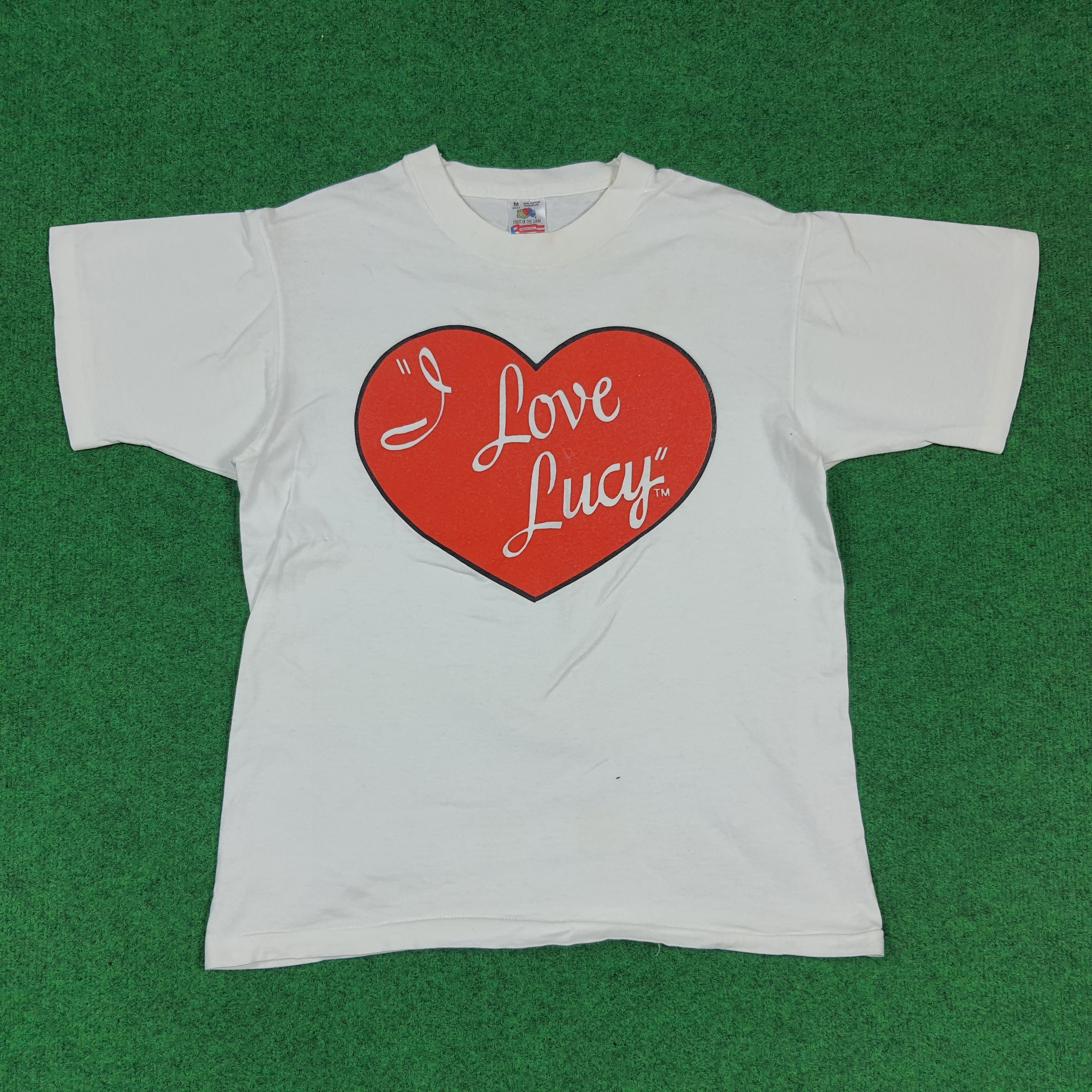 Universal Studios Vintage i Love Lucy A Lucy Tribute Tshirt C299N42 Size US M / EU 48-50 / 2 - 1 Thumbnail