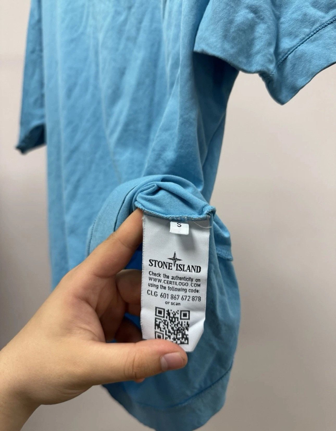 Stone Island Stone Island T Shirt Patch Program Baby Blue Authentic Size US S / EU 44-46 / 1 - 6 Thumbnail