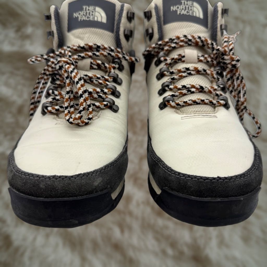 The North Face Vtg The North Face Back to Berkeley Mens Waterproof Hiking Boots Sz 9 Ivory/Gray Size US 9 / EU 42 - 1 Thumbnail