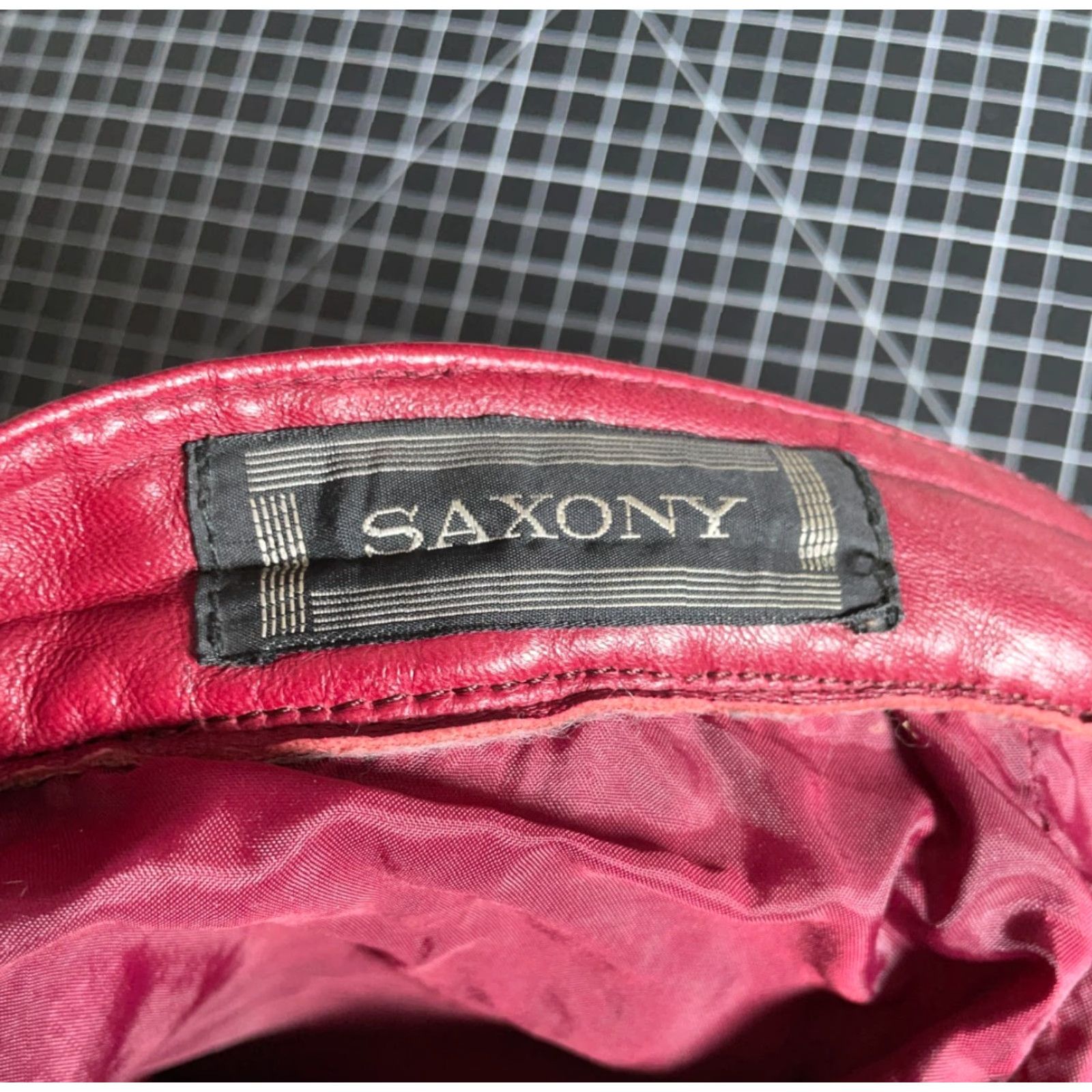 Vintage VINTAGE Saxony Leather Pants Men’s 36 x 29 Red Pleated Zip Up Biker 90s Size US 36 / EU 52 - 3 Thumbnail
