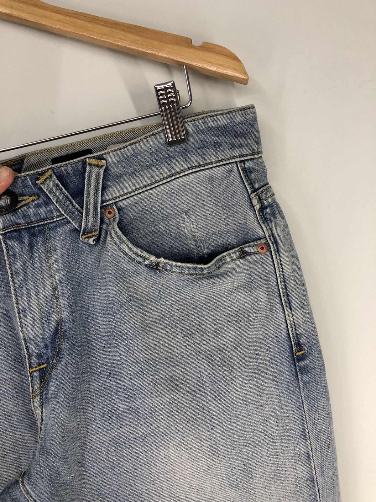 Volcom Vintage Volcom Solver Modern Straight Light Wash Jeans Size US 32 / EU 48 - 5 Thumbnail
