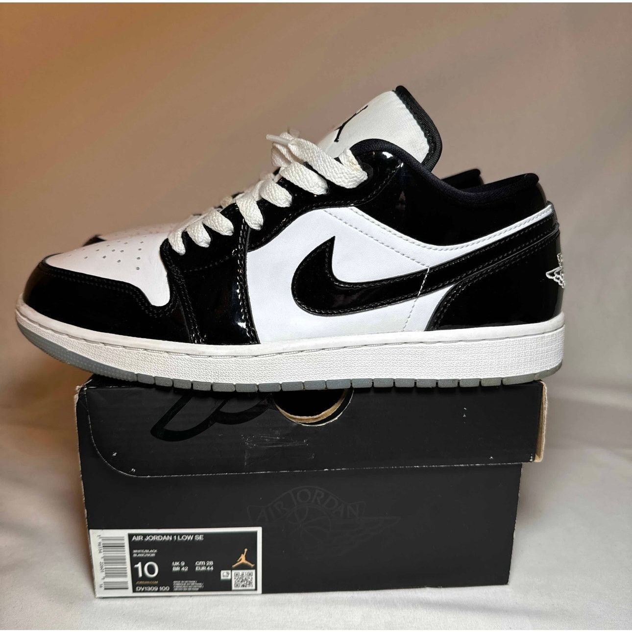 Jordan Brand × Nike Size 10 - Air Jordan 1 Low SE Concord Men's Shoes Ships Now Size US 10 / EU 43 - 8 Thumbnail