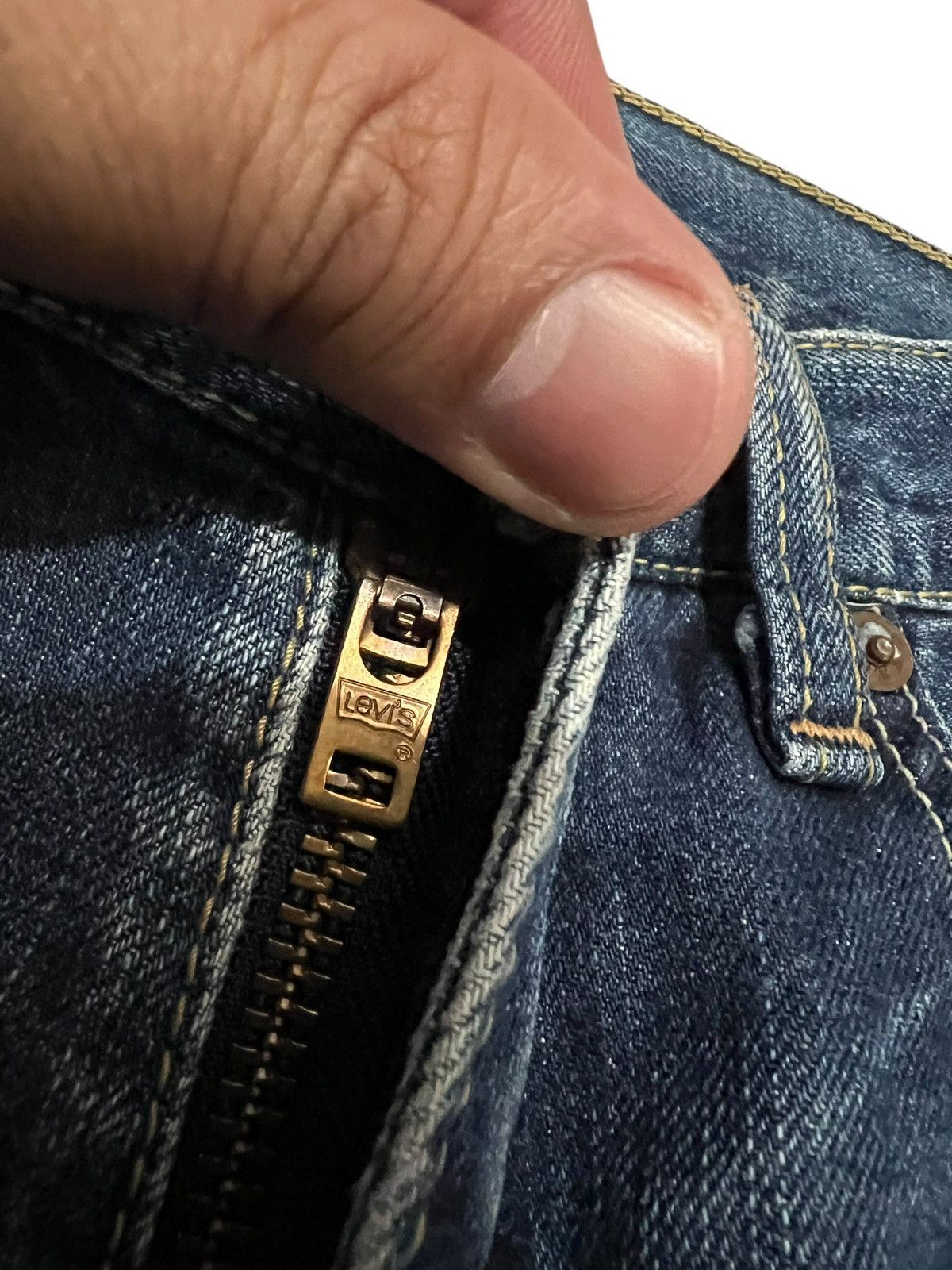 Levi's Vintage Levis 702 Distress Clawmark Jean Size US 29 - 11 Thumbnail