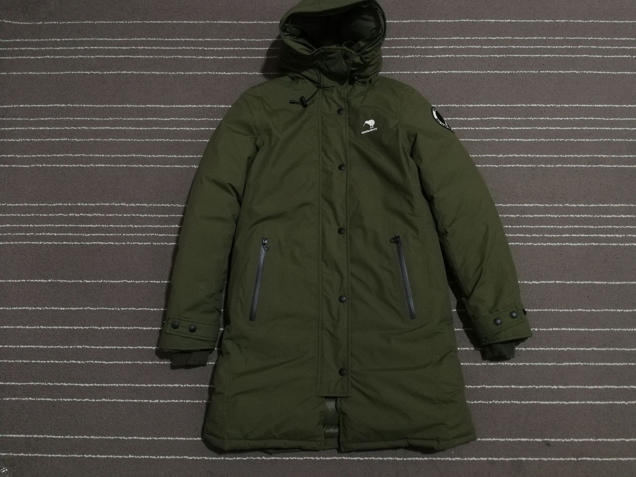 Canterbury of New Zealand CANTERBURY green army puffer parka S 1850 Size S / US 4 / IT 40 - 1 Thumbnail