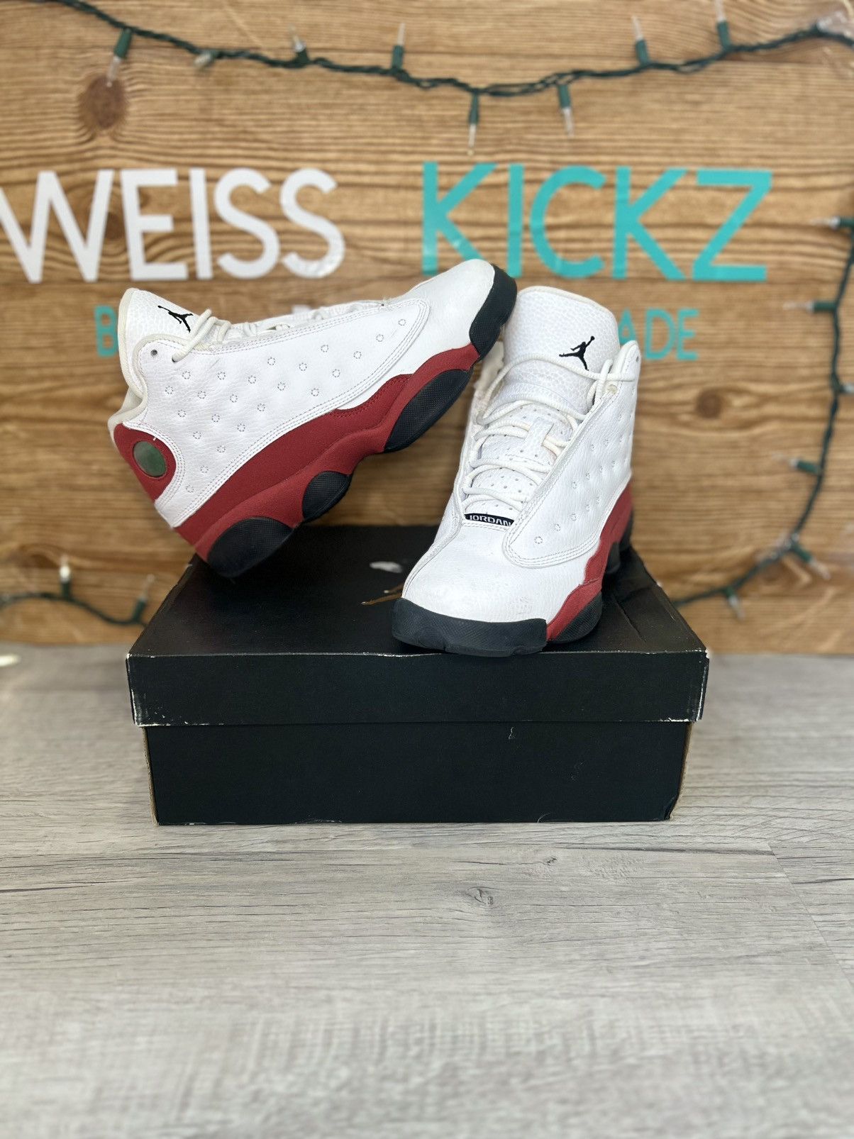 Jordan Brand Jordan 13 Chicago Size US 6 / EU 39 - 1 Thumbnail