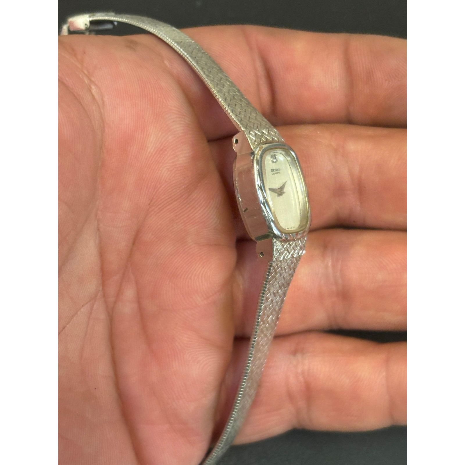 Seiko Vintage Seiko 16-5449 Silver Tone Women’s Watch! Size ONE SIZE - 4 Thumbnail