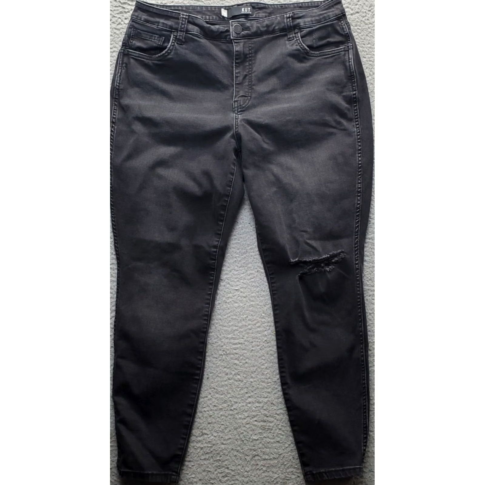 Vintage KUT from the Kloth Jeans Womens Size 14W Black Denim Distressed Curvy Fit Jeans Black Distressed 14W Womens Size 36" / US 14 / IT 50 - 2 Thumbnail