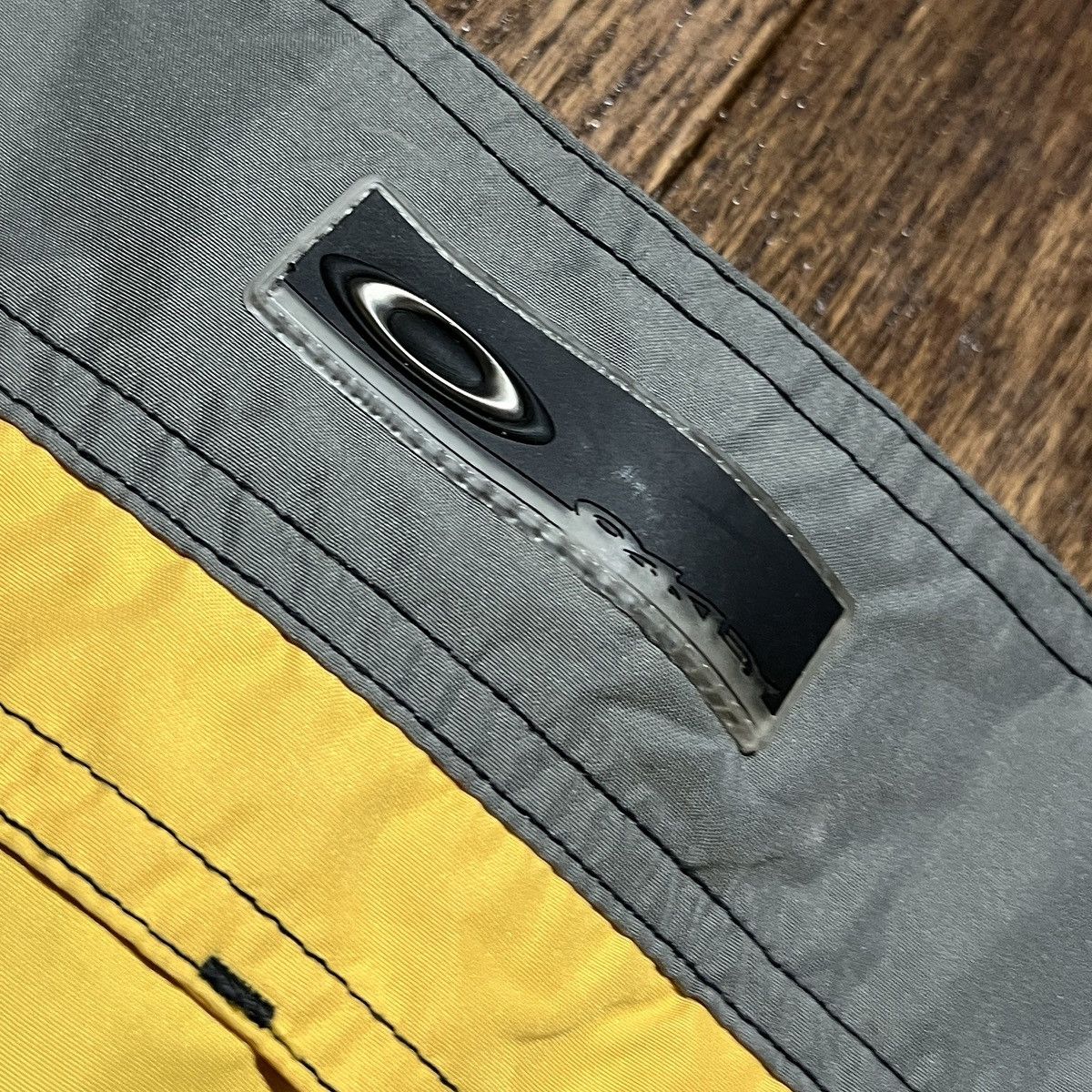 Oakley × Vintage vintage oakley software surf shorts Size US 34 / EU 50 - 5 Thumbnail