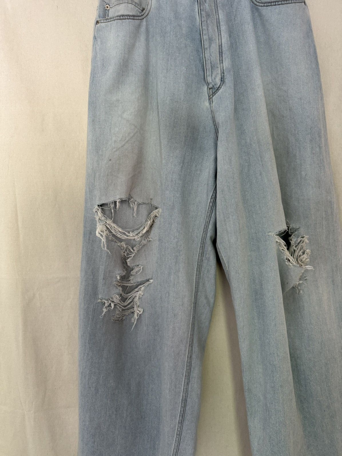 Balenciaga Balenciaga Distressed Ripped Skater Baggy Jeans - S Size US 30 / EU 46 - 2 Thumbnail