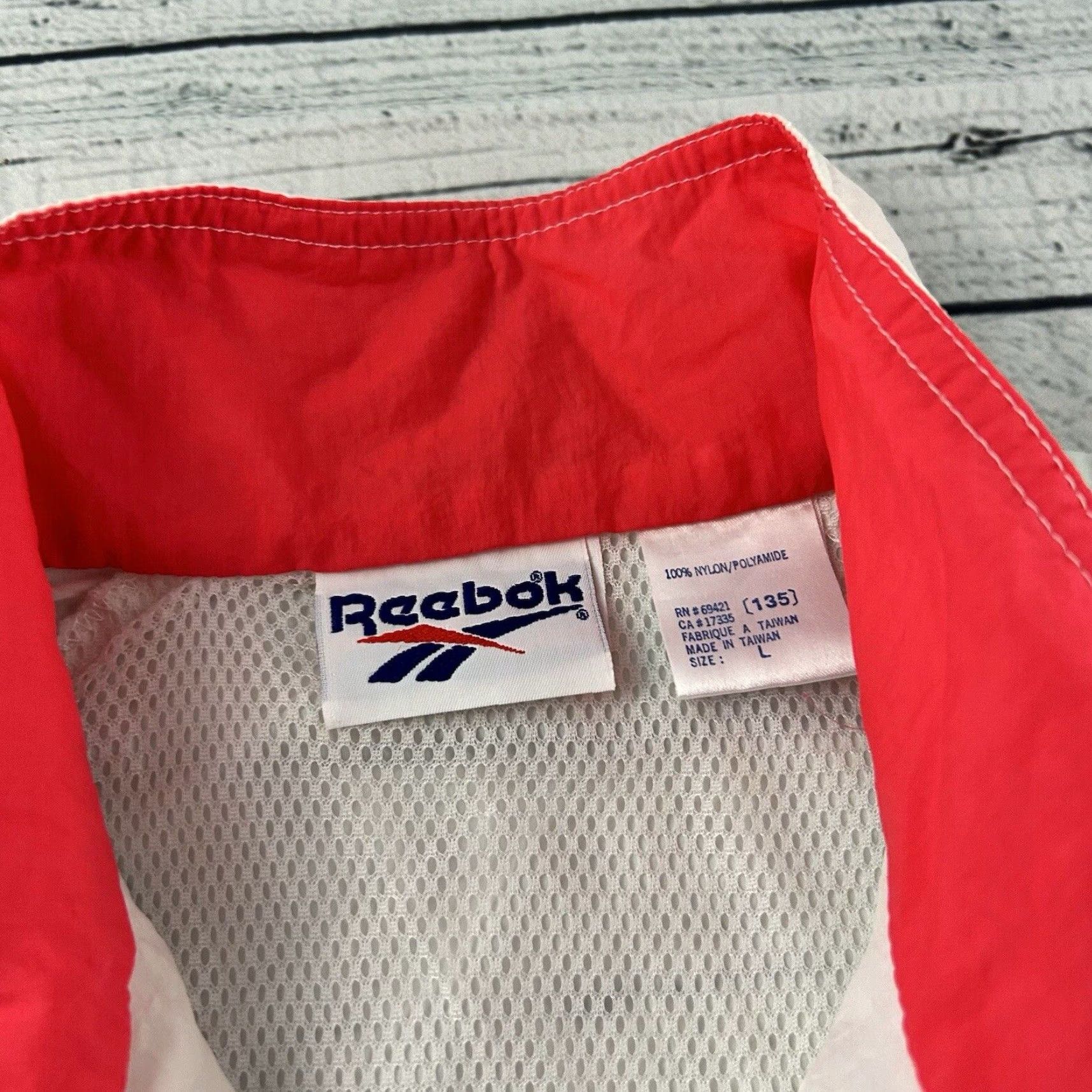 Reebok VINTAGE Reebok Windbreaker Jacket Men's L Pink White Full Zip 90s Size US L / EU 52-54 / 3 - 3 Thumbnail