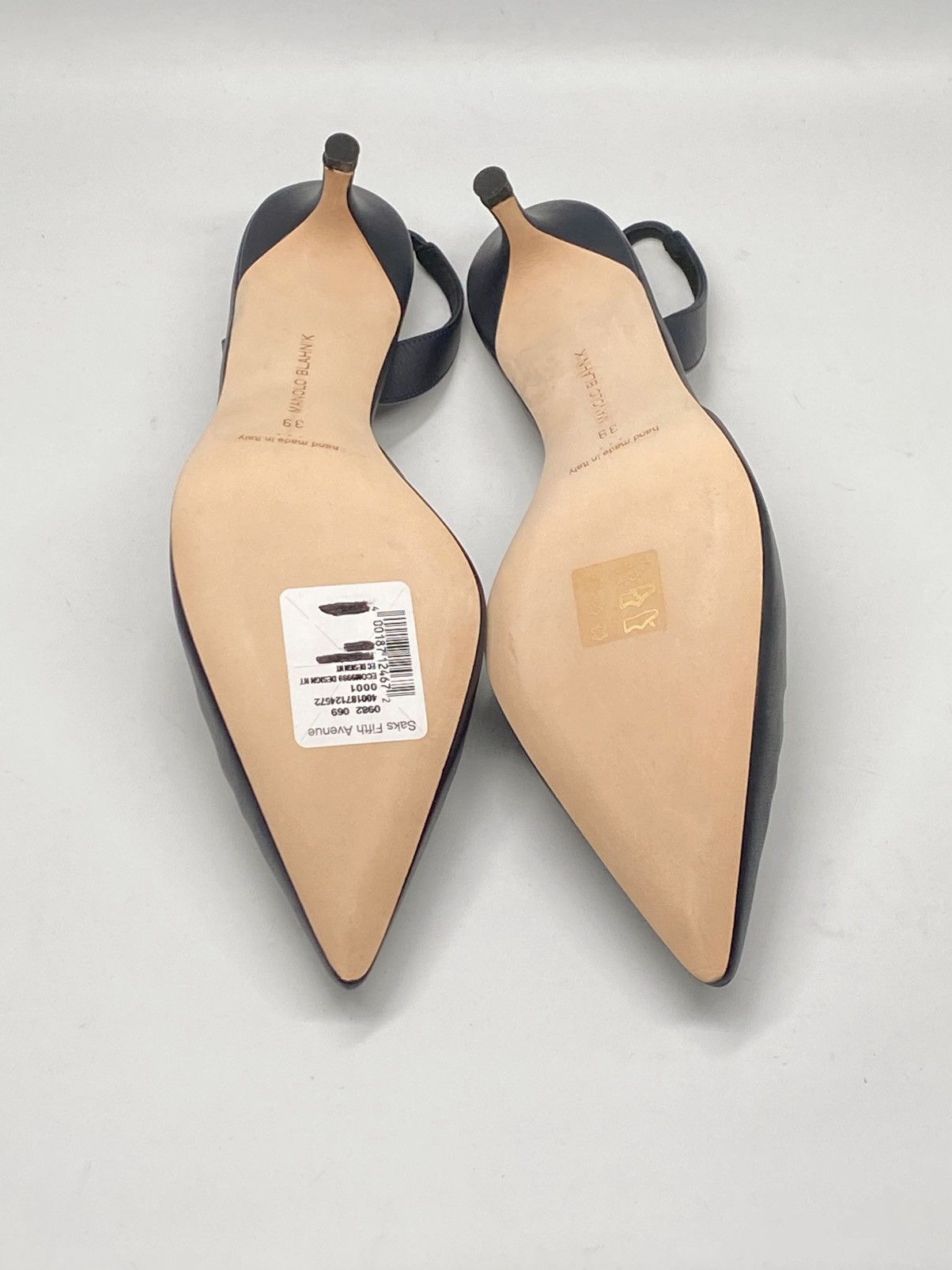 Manolo Blahnik Manolo Blahnik Maretsli 50MM Leather Slingback Pumps size 39 Size US 9 / IT 39 - 11 Thumbnail