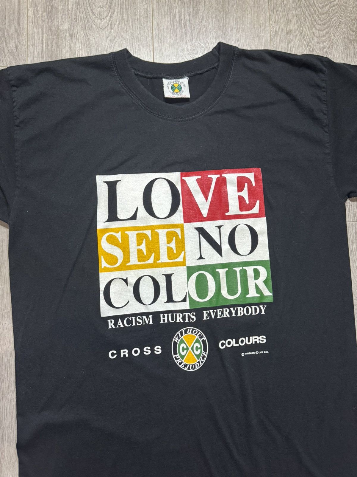 Cross Colours Cross Colours Love See No Colour - Racism hurts everyone 90s Size US L / EU 52-54 / 3 - 3 Thumbnail