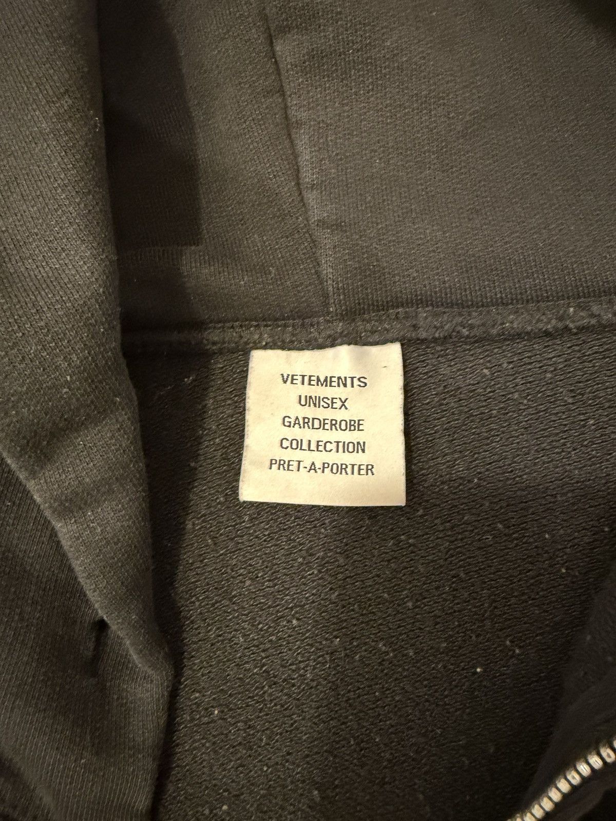 Vetements Vetements Name Tag Full Zip Hoodie Size US L / EU 52-54 / 3 - 4 Thumbnail