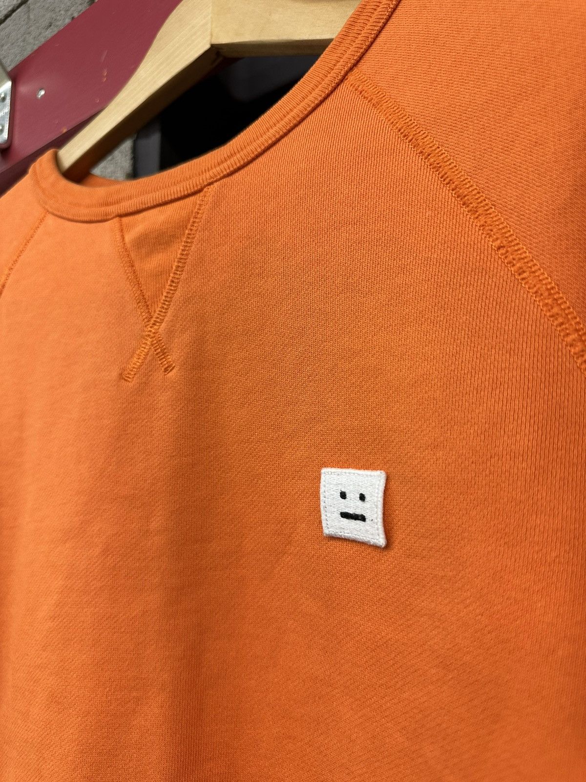 Acne Studios Acne Studiios College Face Crewneck Size US M / EU 48-50 / 2 - 2 Thumbnail