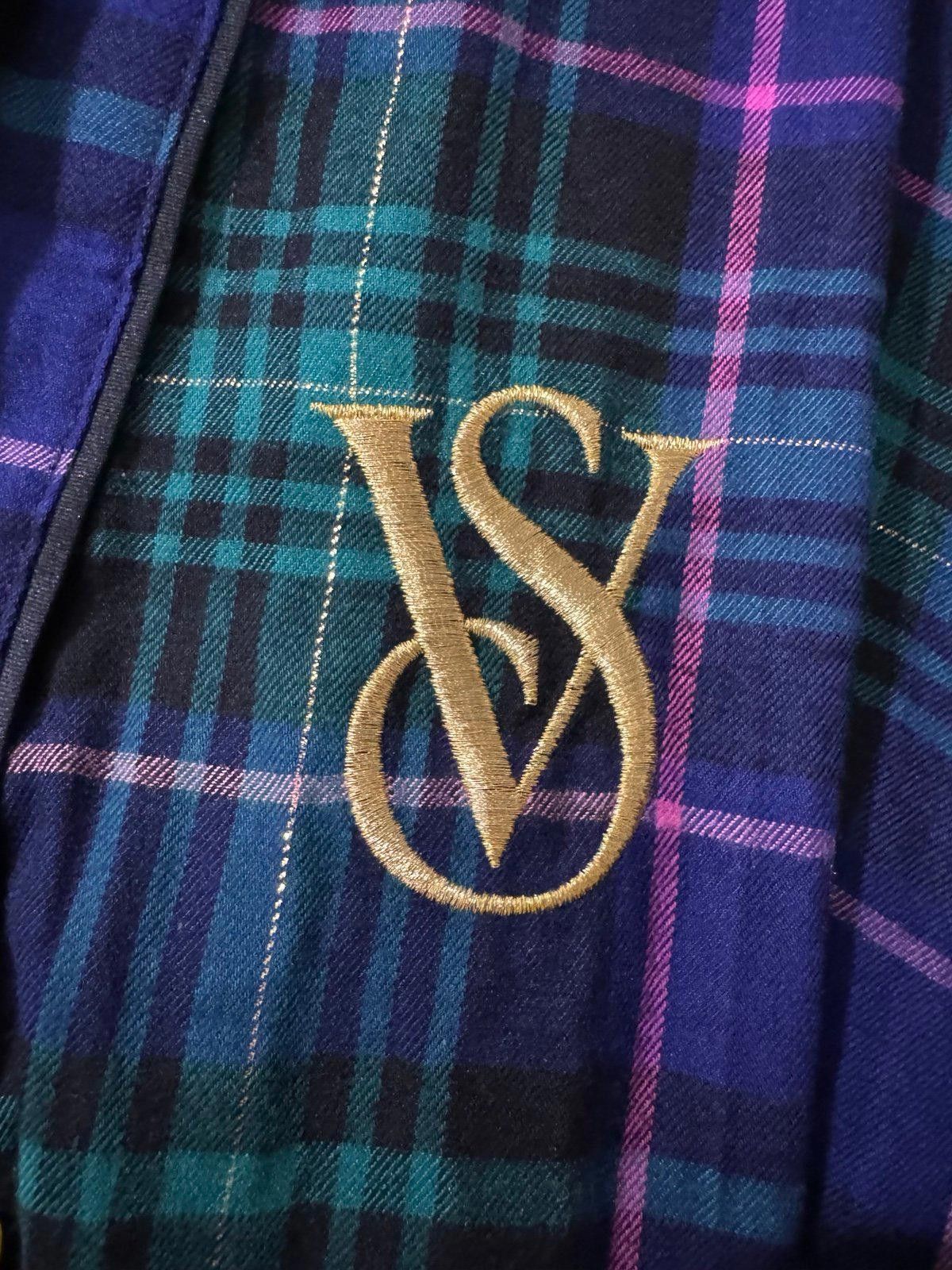 Designer Vintage NWT victoria secret robe Size ONE SIZE - 4 Thumbnail