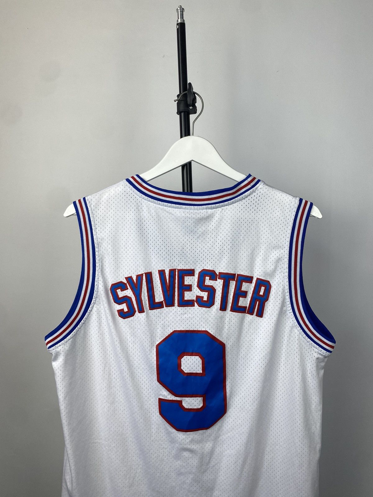 Champion × NBA 🚀Suit jersey Champion NBA 90s Tune Squad #9 SYLVESTER Size US M / EU 48-50 / 2 - 9 Thumbnail