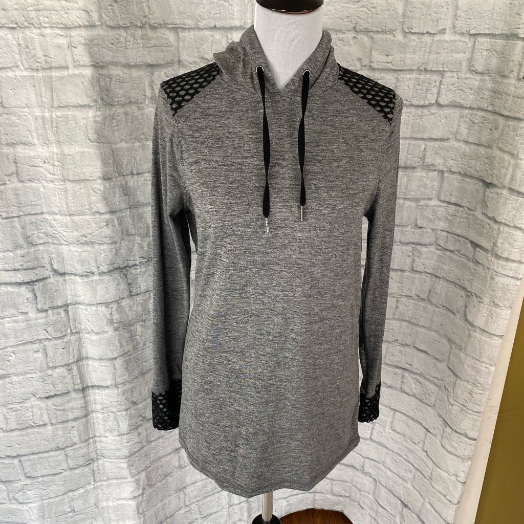 Layer 8 Layer 8 women M pullover Longsleeve hoodie w/mesh accent cuf Size M / US 6-8 / IT 42-44 - 1 Thumbnail