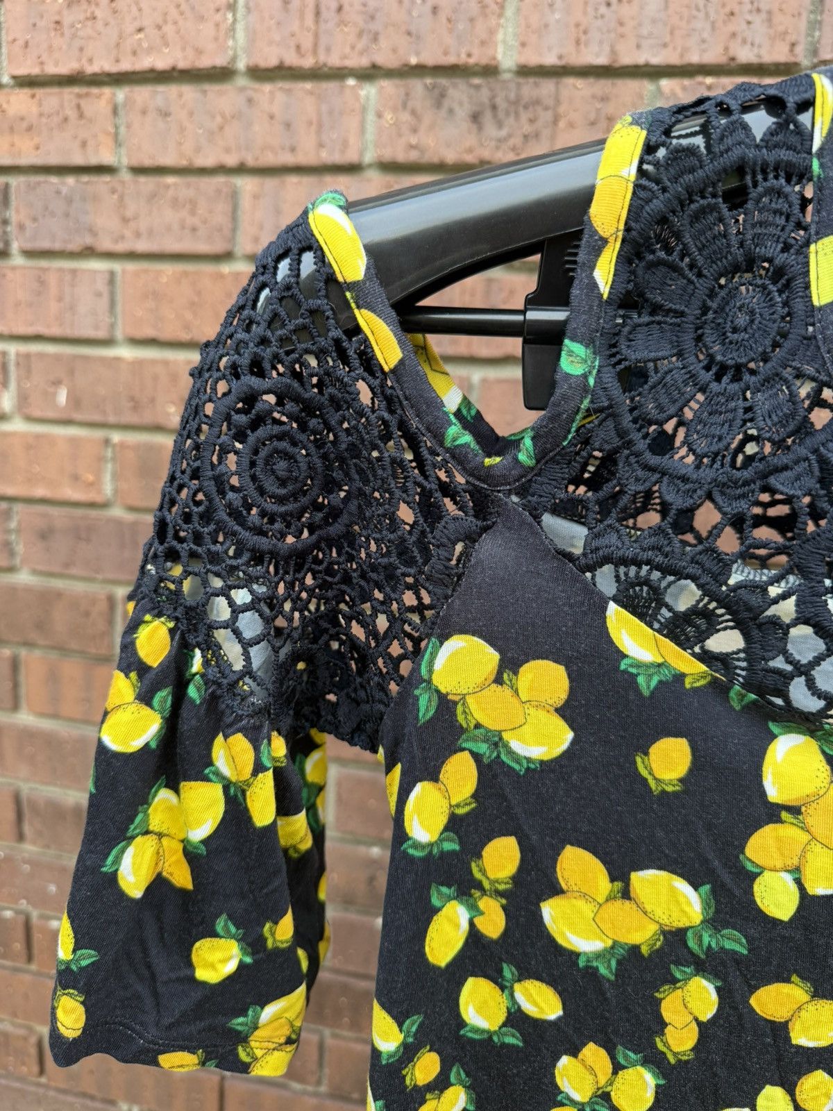 Other Cupio Lemon Cold Shoulder Summer Top Crochet Yellow Medium Size M / US 6-8 / IT 42-44 - 4 Thumbnail