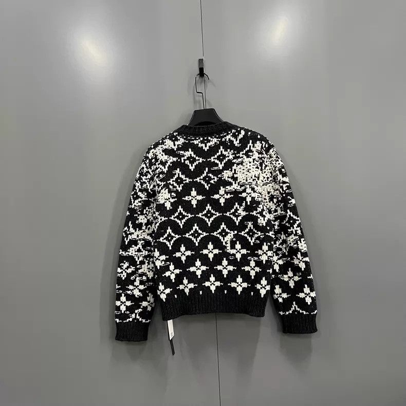Louis Vuitton Louis Vuitton Size US M / EU 48-50 / 2 - 2 Thumbnail