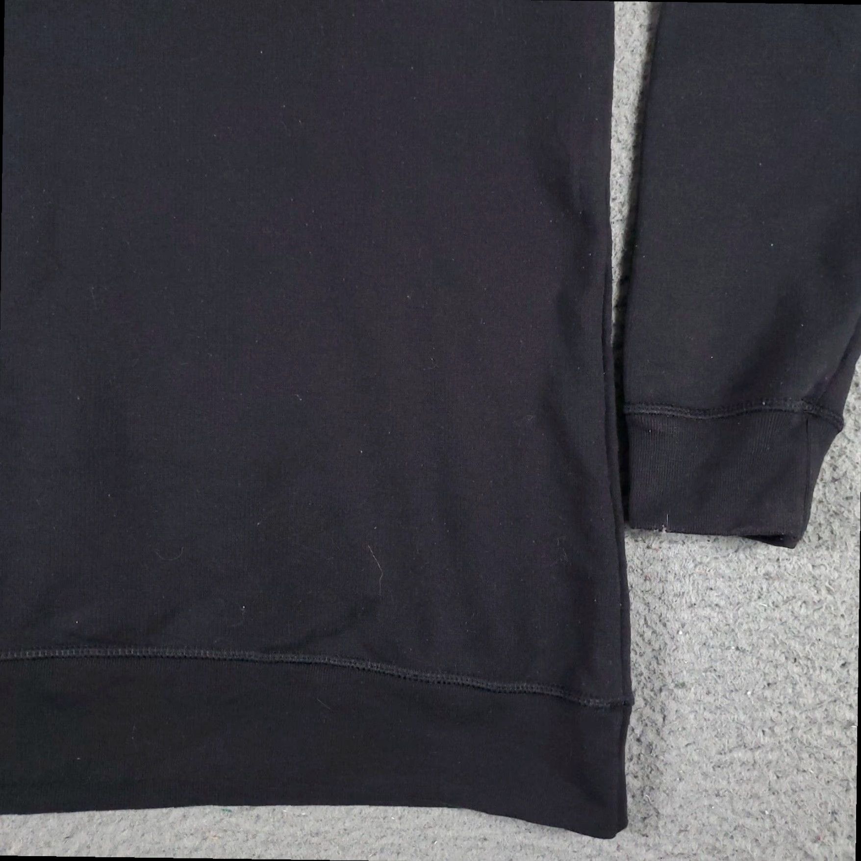 Champion Champion Black Long Sleeve Pullover Sweater Women's Medium Fleece Size M / US 6-8 / IT 42-44 - 4 Thumbnail