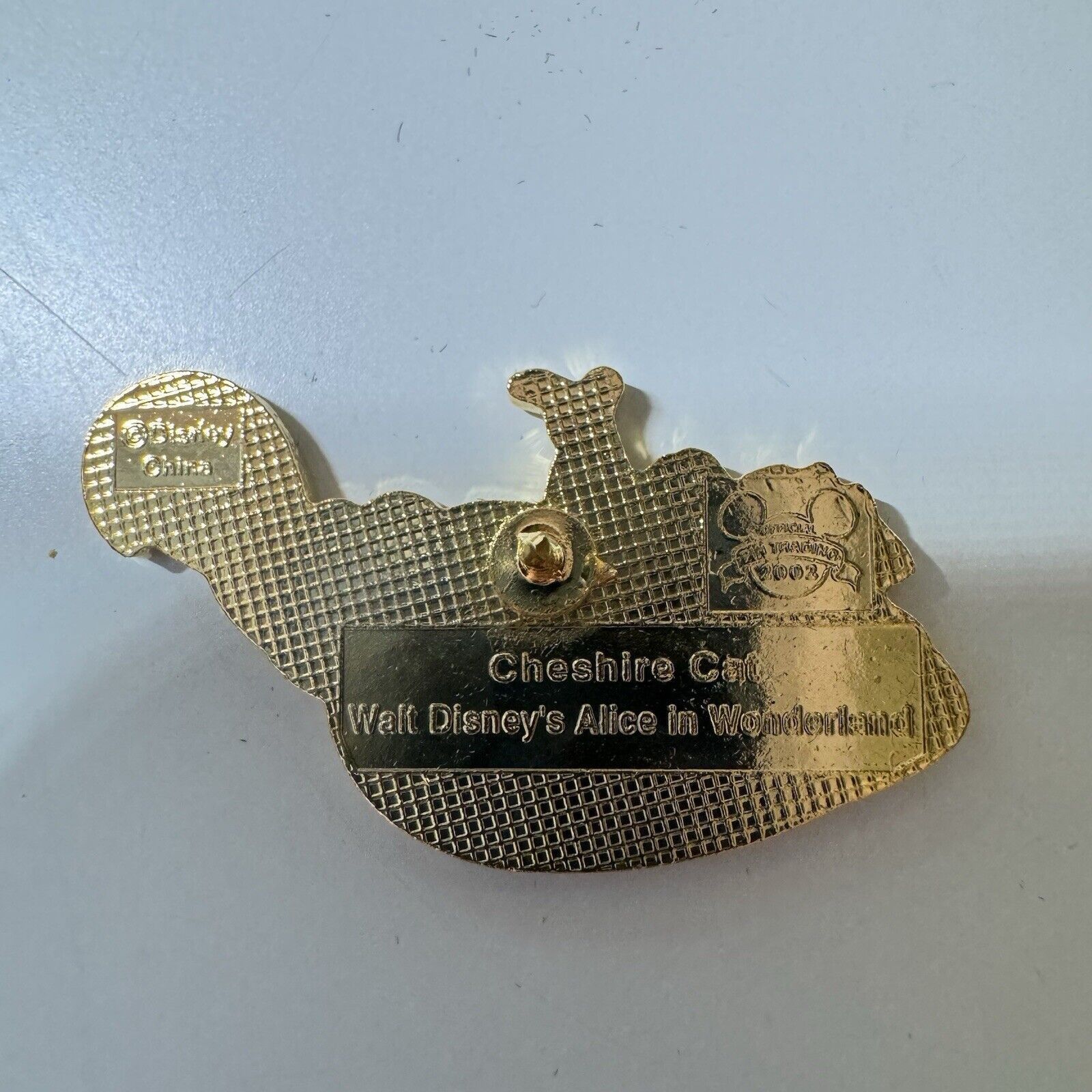 Disney Vtg Disney Cheshire Cat Pin Alice in Wonderland 02 Official Size ONE SIZE - 4 Thumbnail