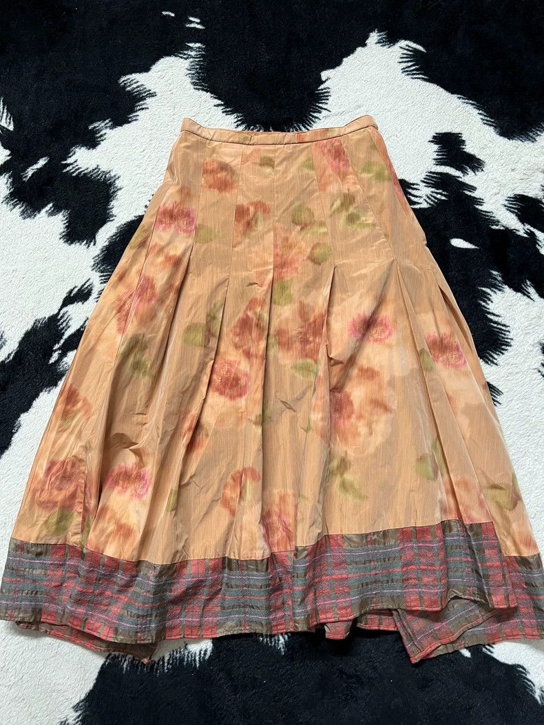 Issey Miyake Issey Miyake Flower skirt Size 42" / US 20 - 2 Thumbnail