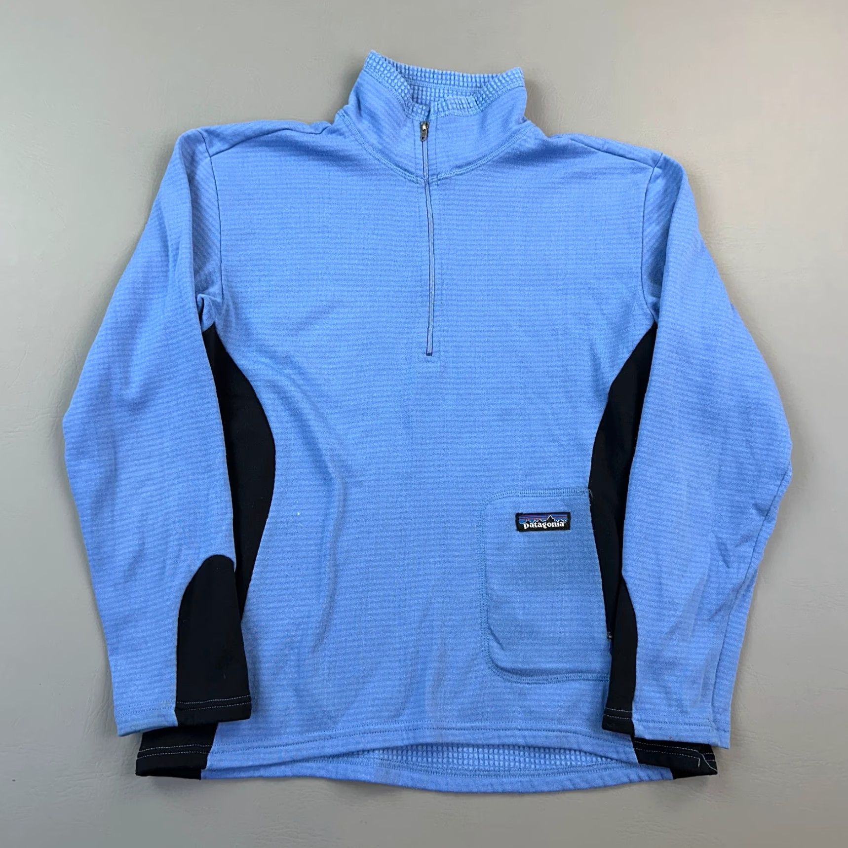 Patagonia VINTAGE Patagonia R1 Regulator Pullover Women's Small Polartec Hiking USA Made Jacket Size S / US 4 / IT 40 - 2 Thumbnail