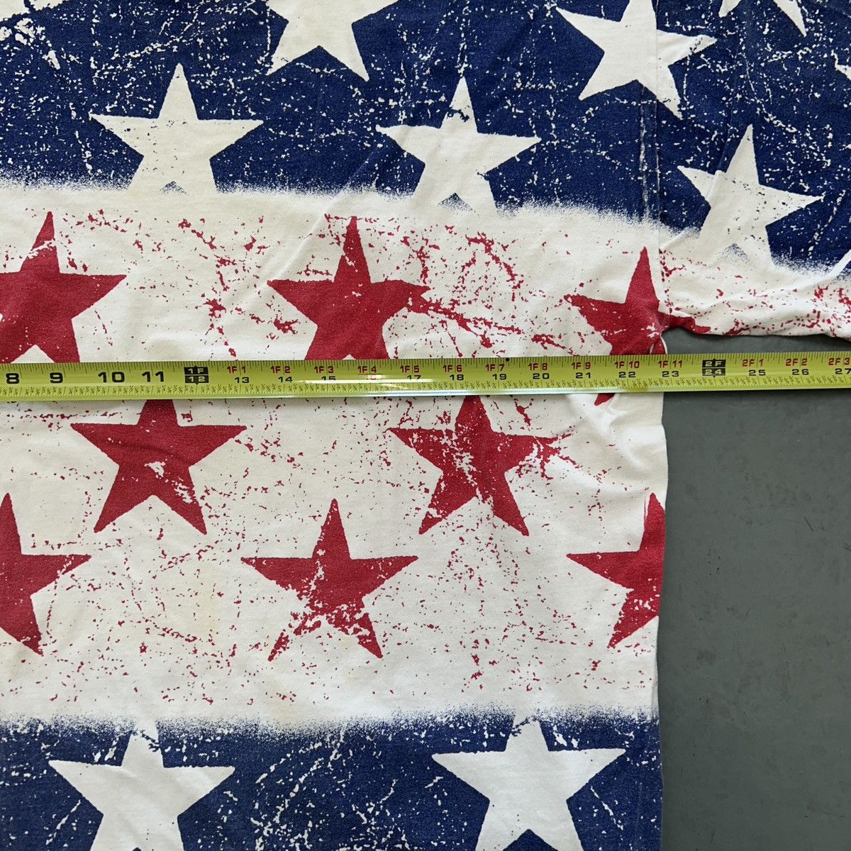 Vintage Vintage 90s American Flag All Over Print T-Shirt Size US L / EU 52-54 / 3 - 4 Thumbnail
